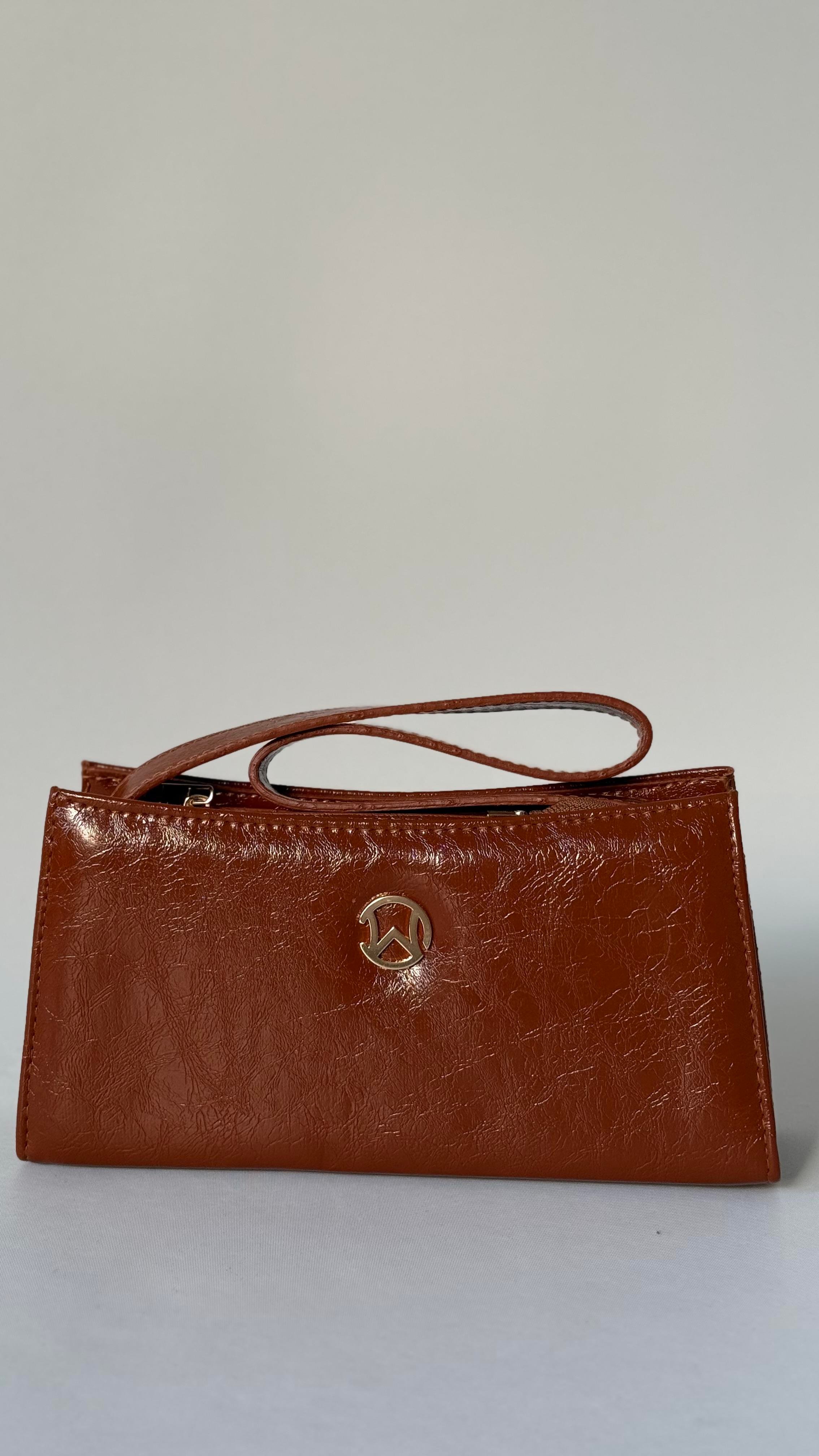 Stay Evil Deri Çanta Taba