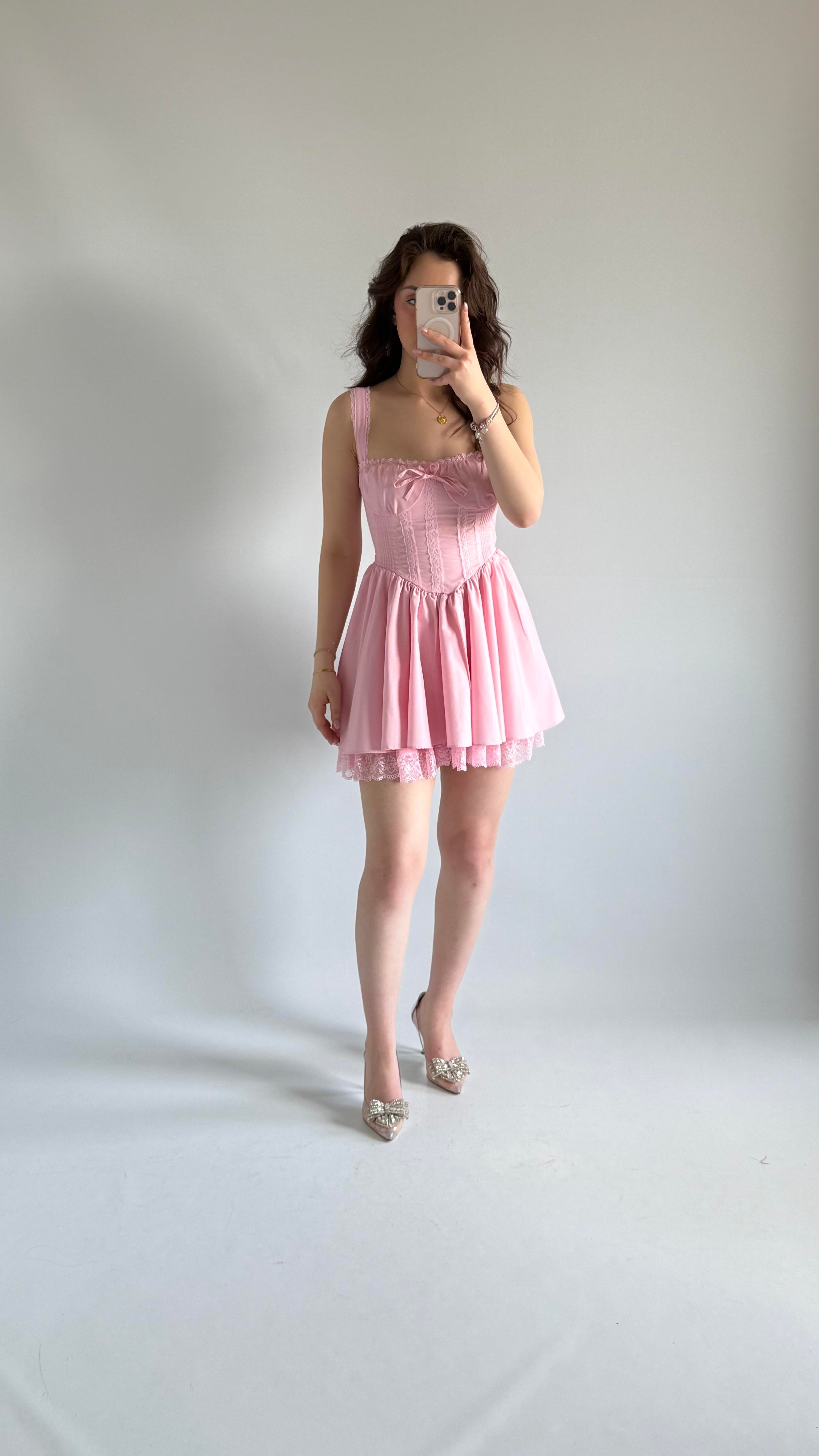Swan Elbise Pembe