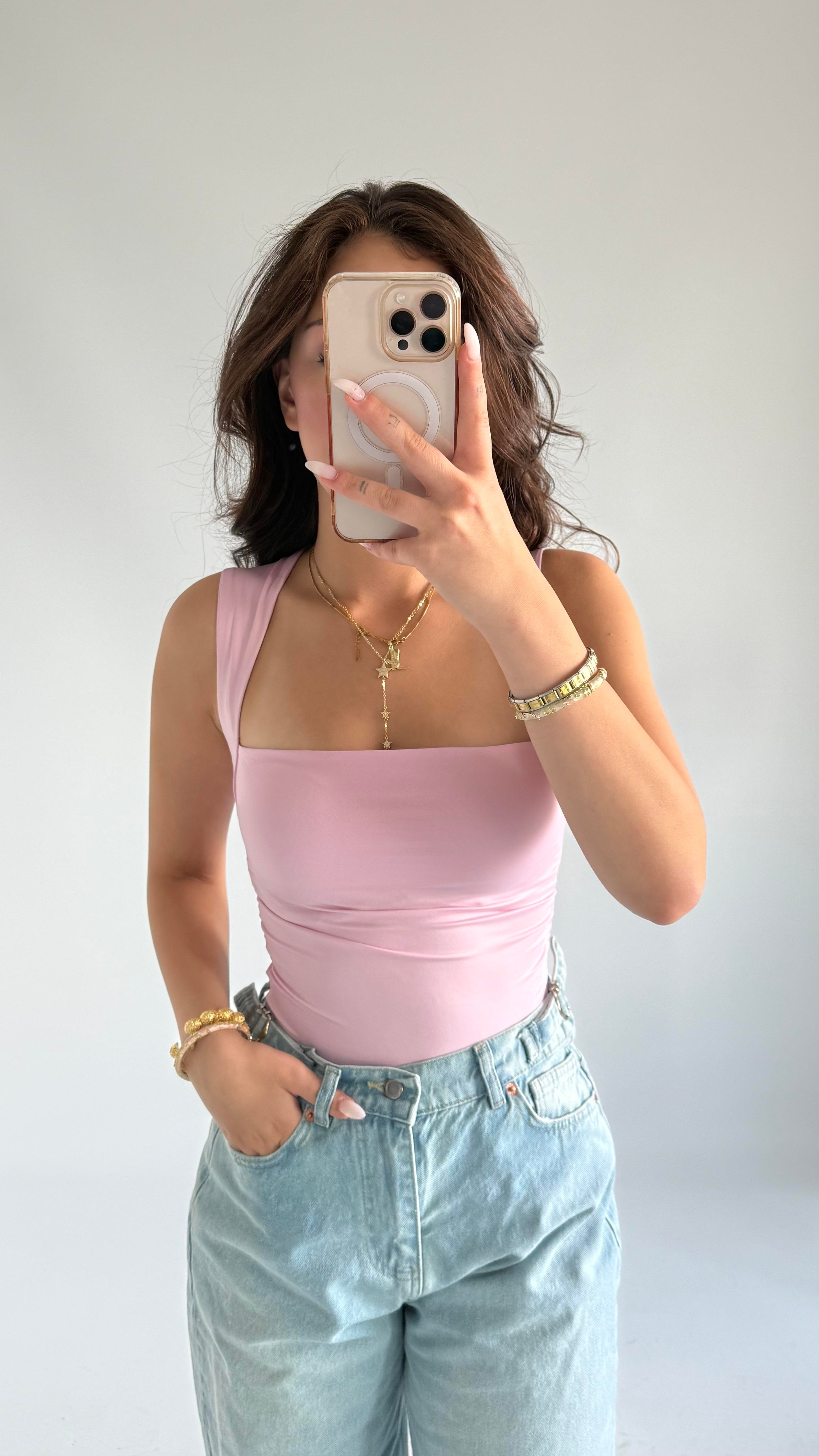 Tasarım Kol Kare Yaka Crop Pembe