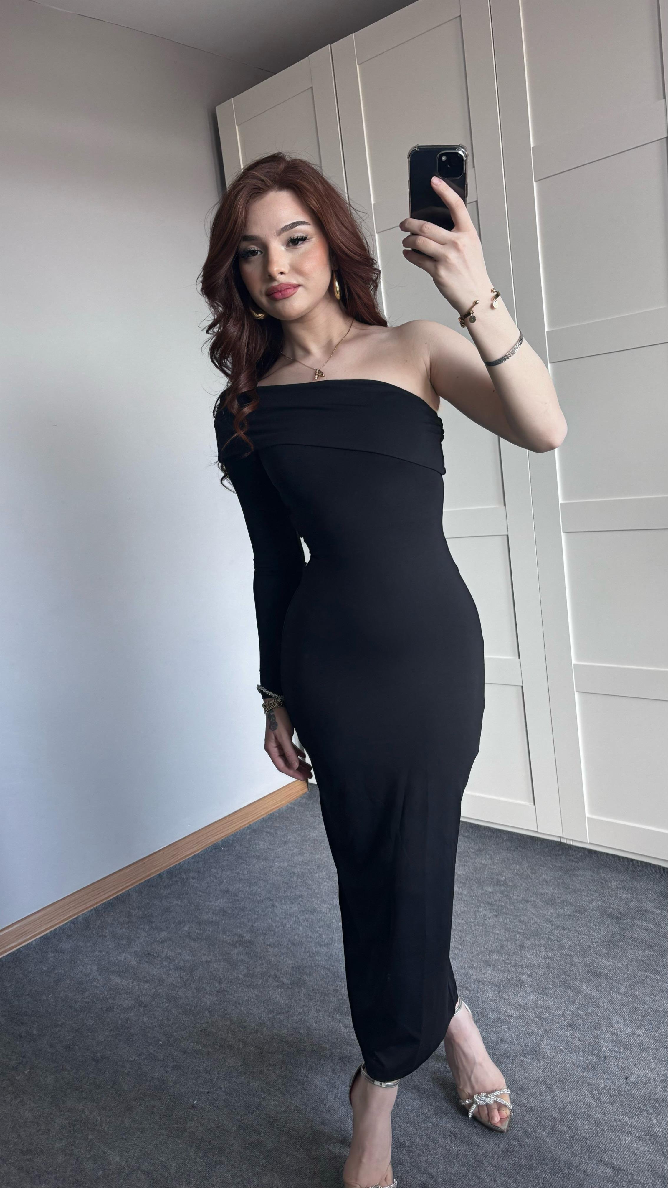 Tek Kol Uzun Madonna Elbise Siyah