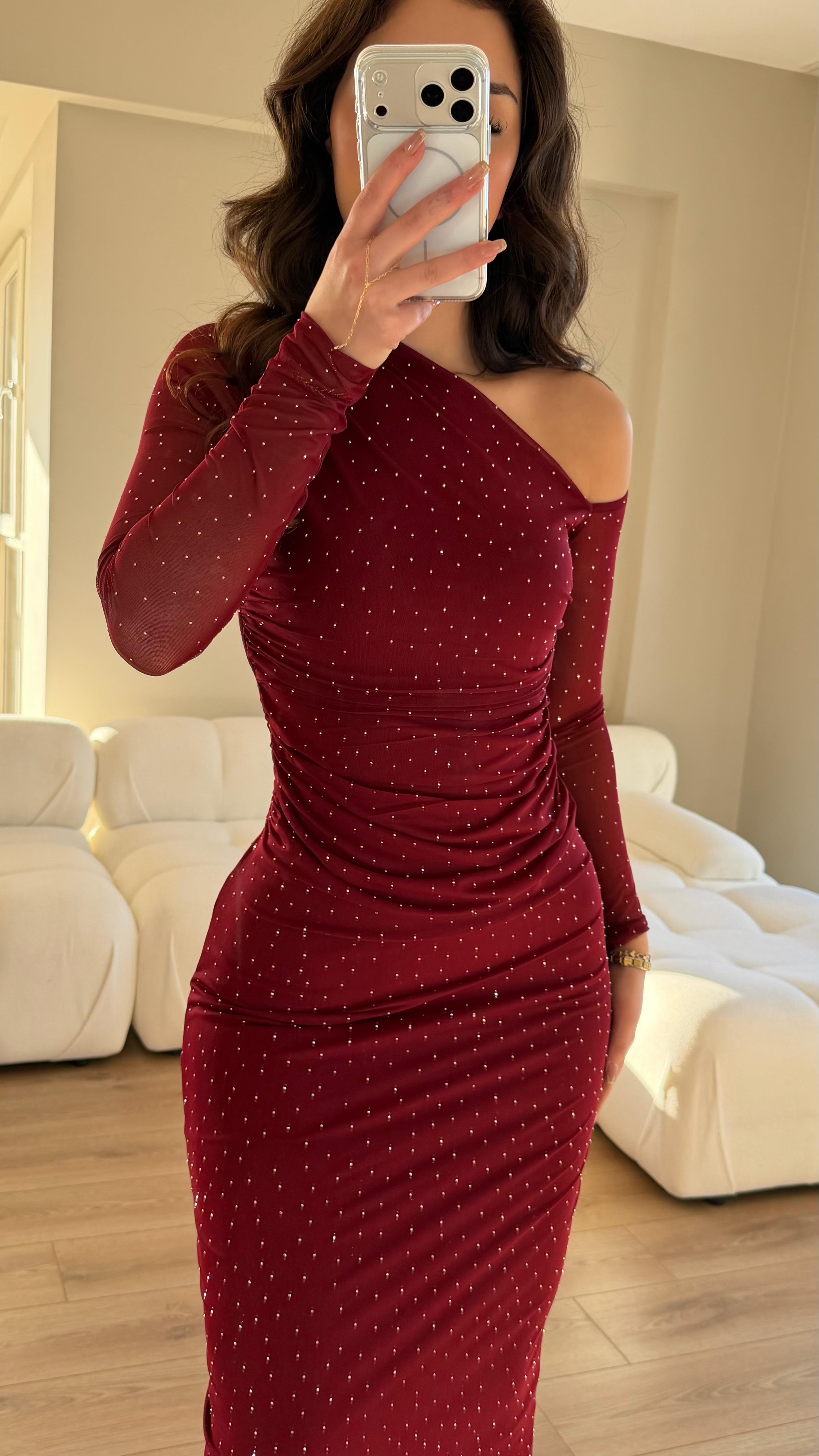 Tek Omuz Açık Taşlı Elbise Bordo