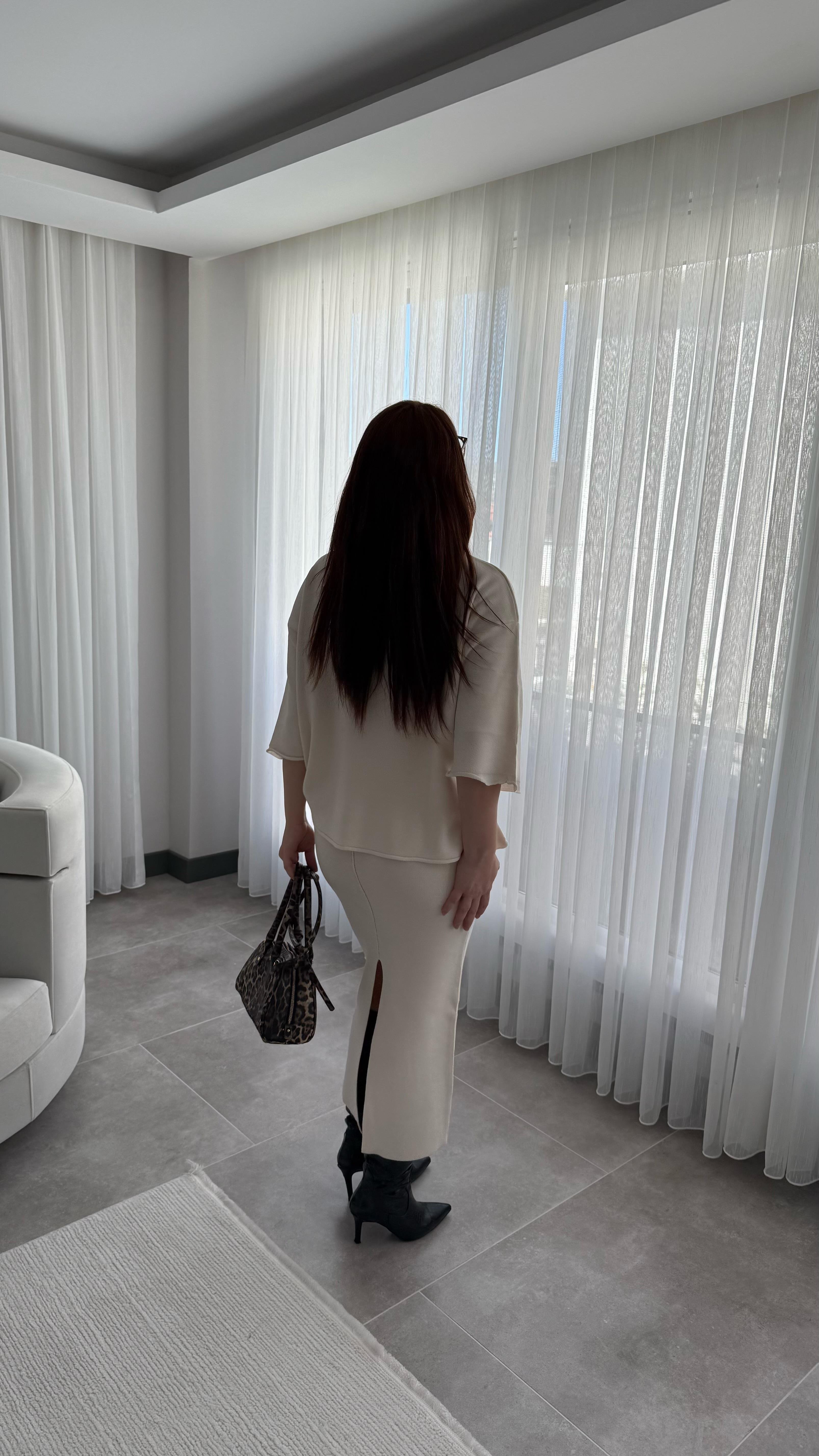 Triko Kalem Etek Takım Bej