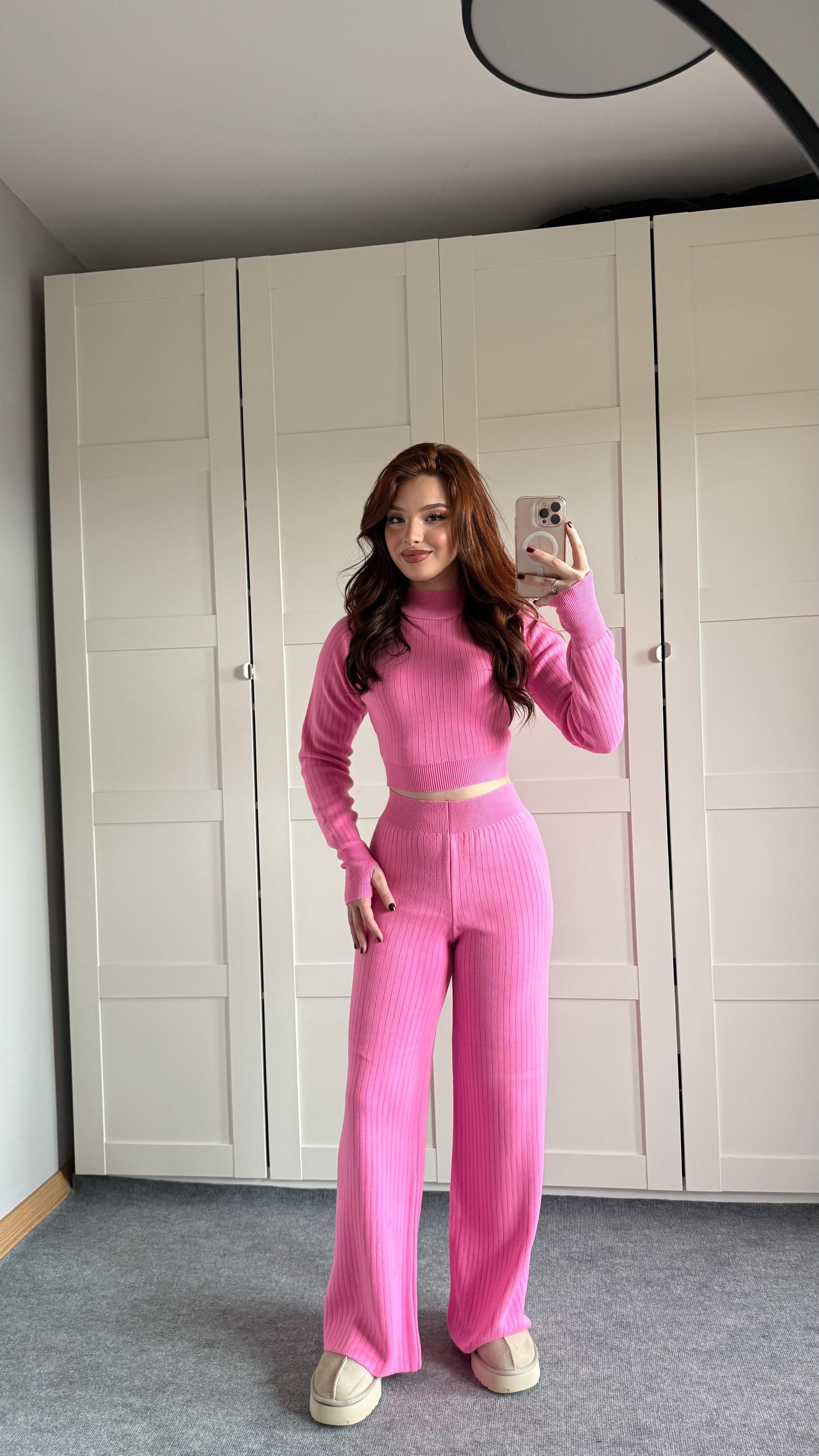 Triko Parmak Geçirmeli Takım Pembe