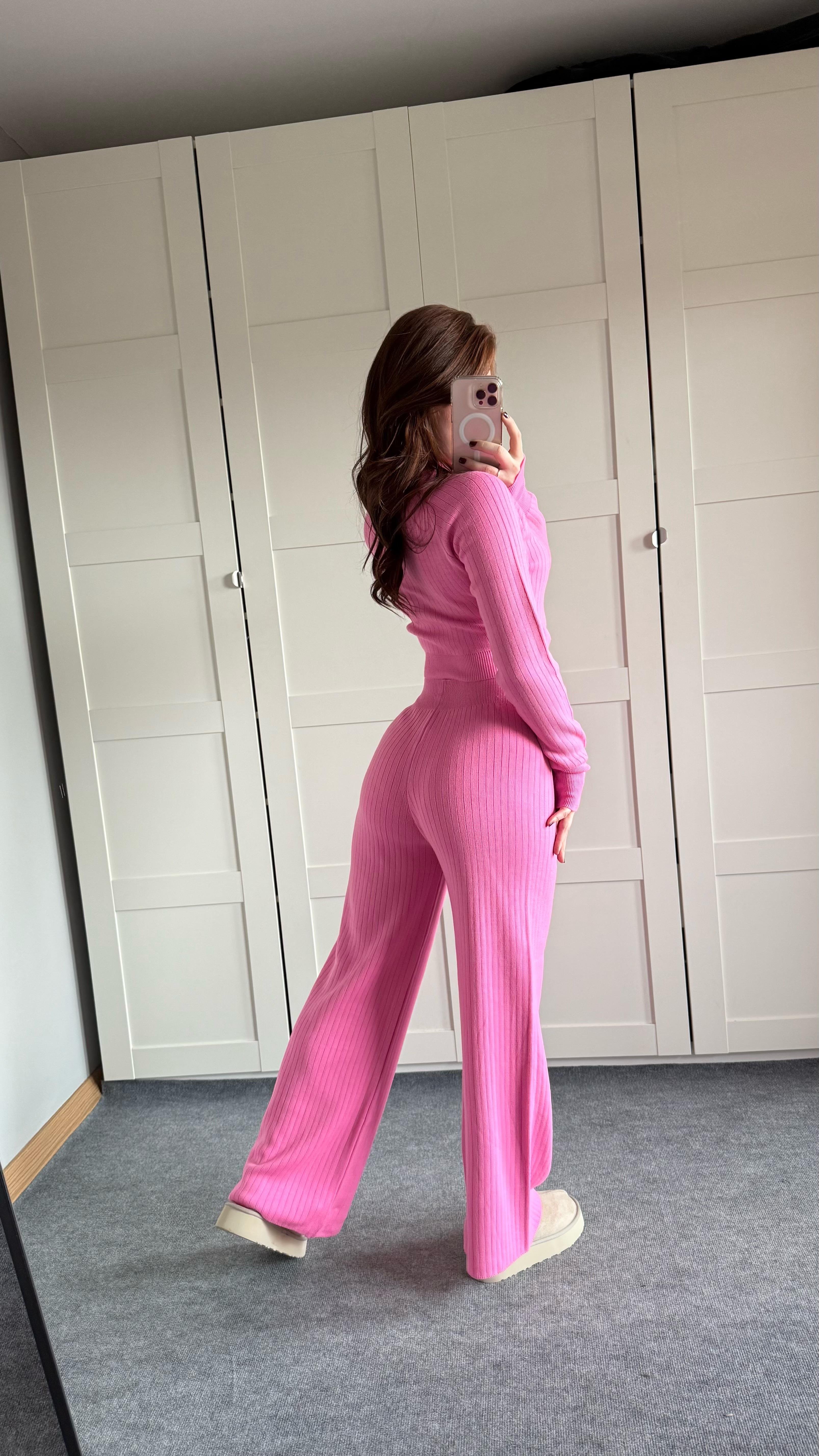 Triko Parmak Geçirmeli Takım Pembe