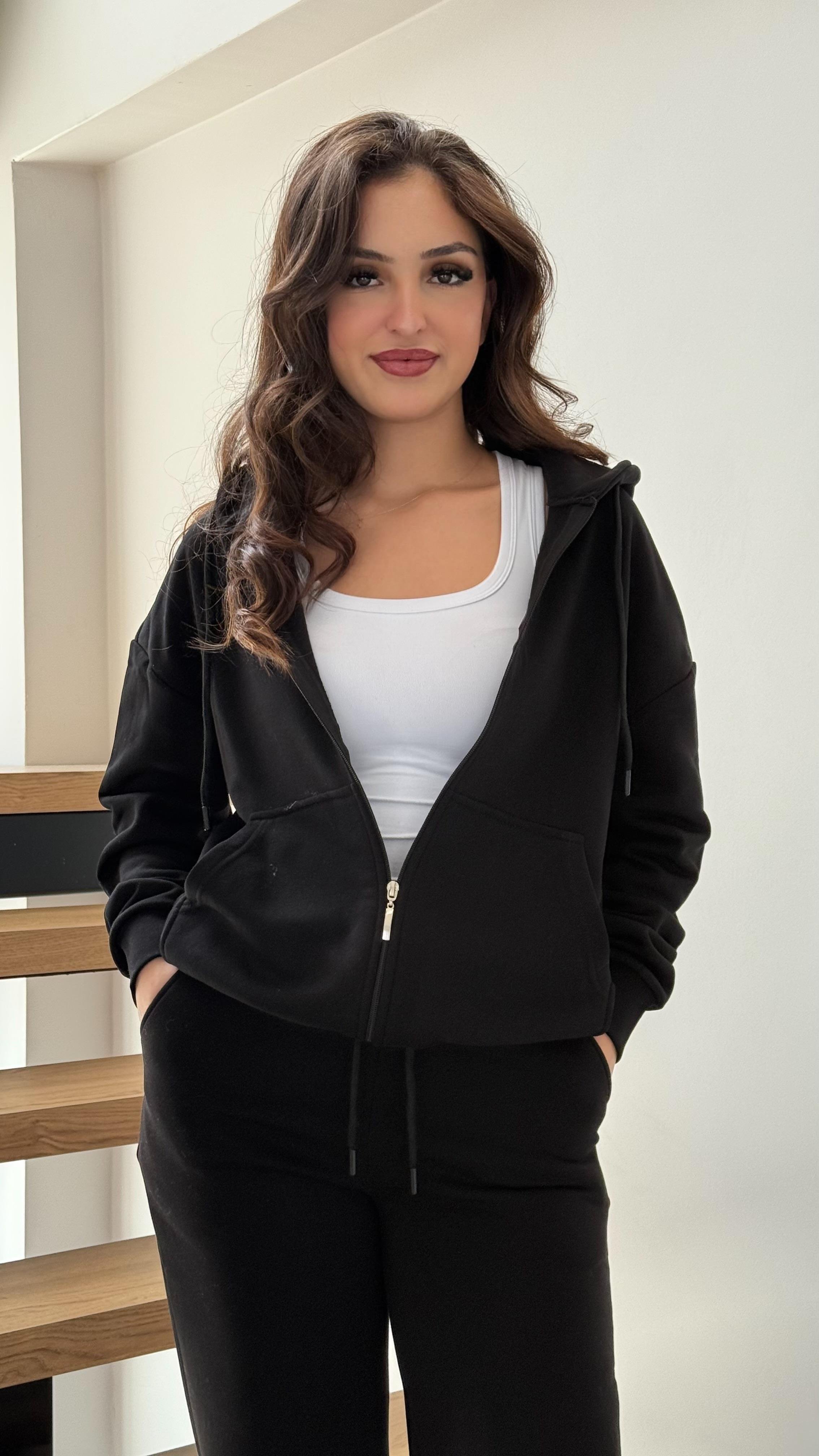 Üç İplik Kapüşonlu Siyah