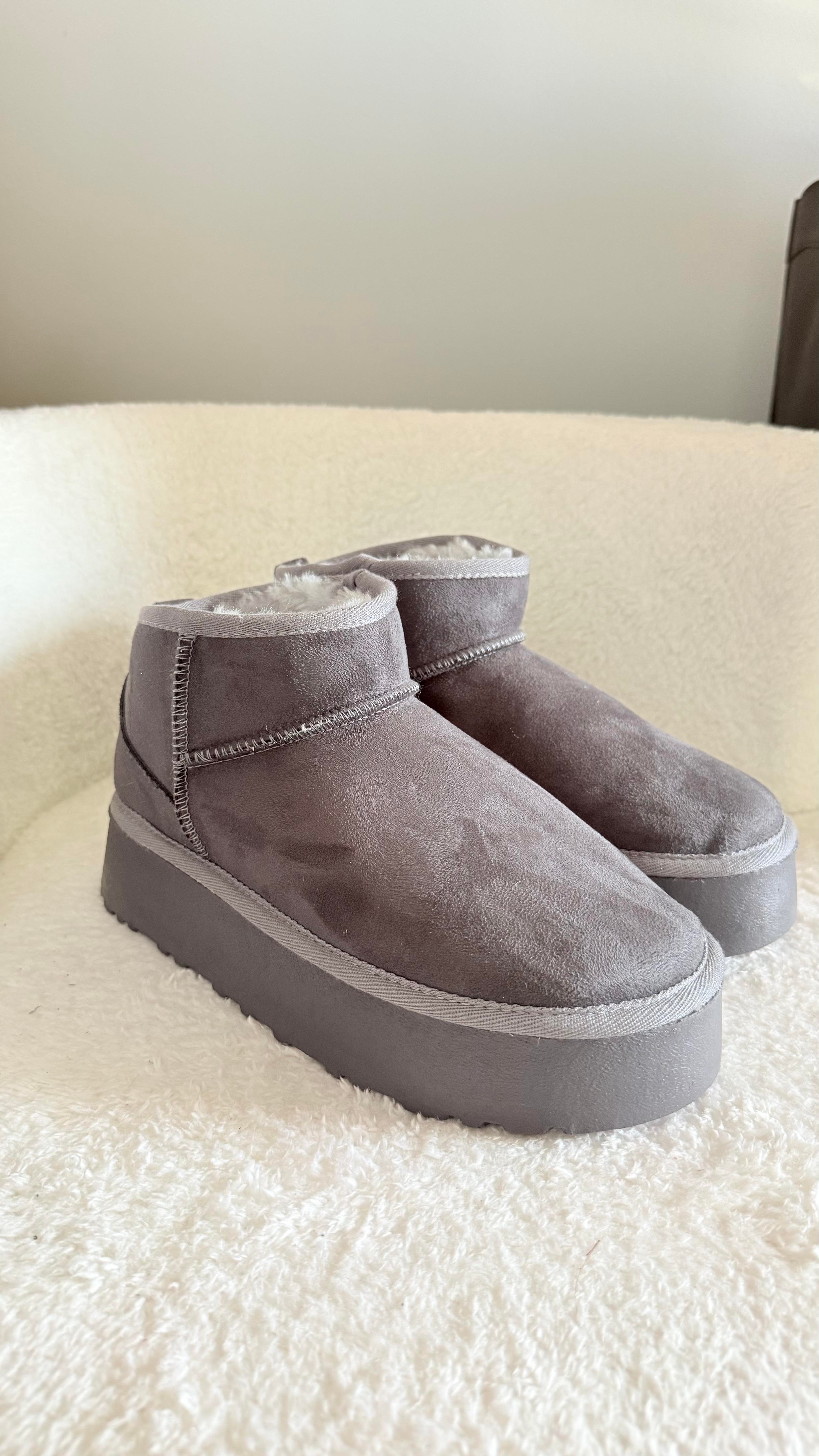 Ugg Bot Uzun Kürklü Gri