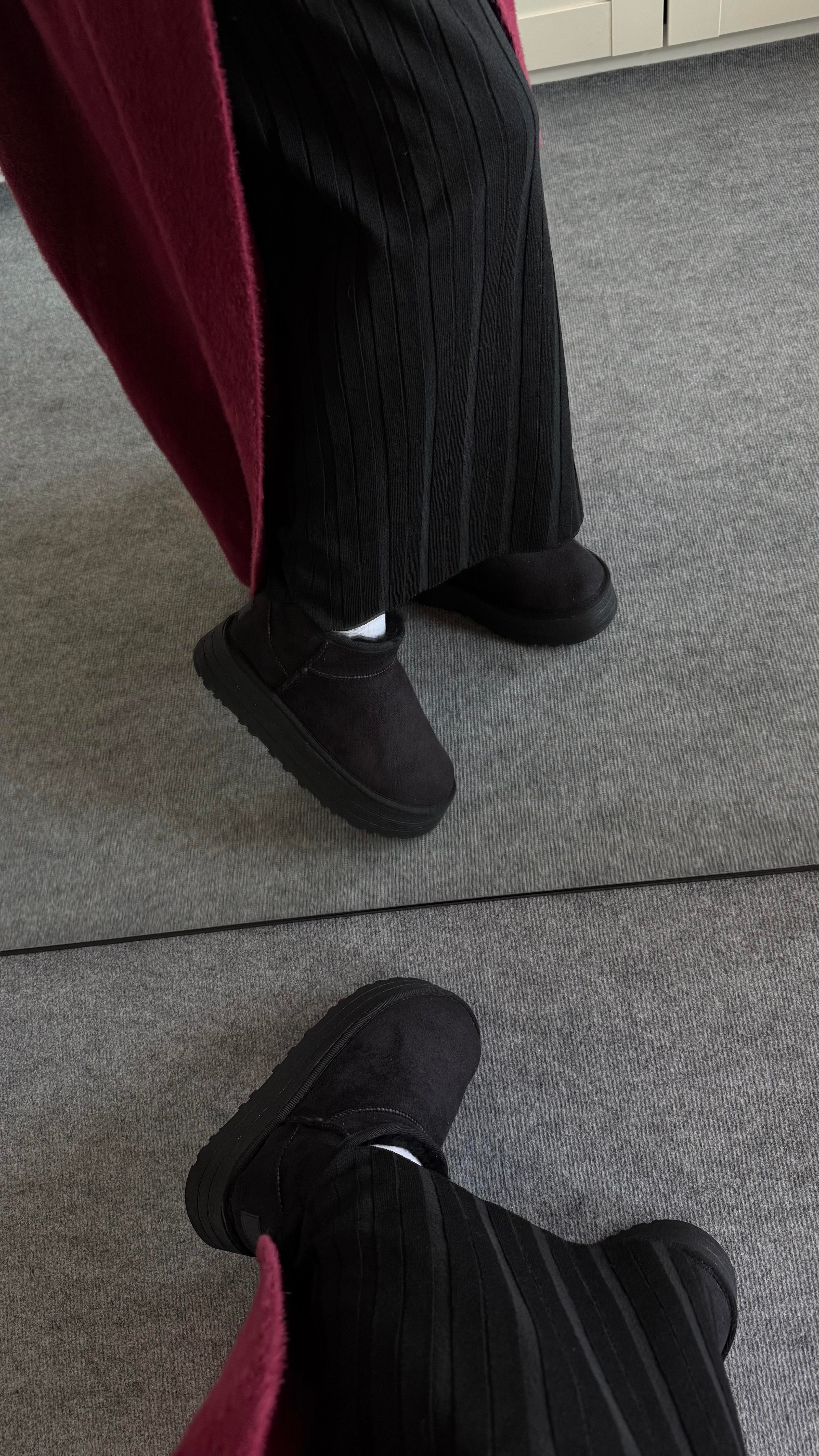 Ugg Bot Uzun Kürklü Siyah