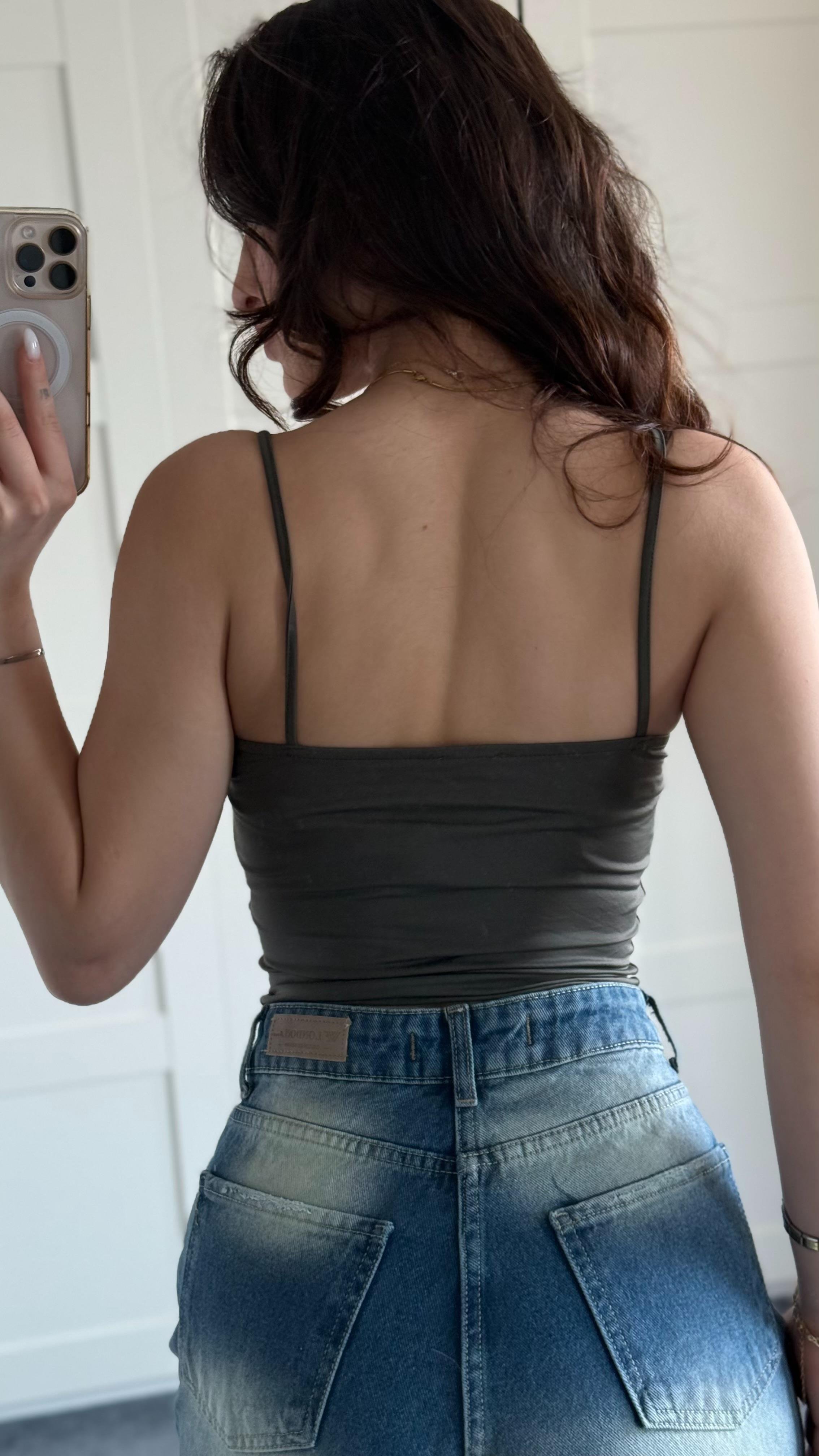 V Yaka Polyamid Crop Haki Yeşil