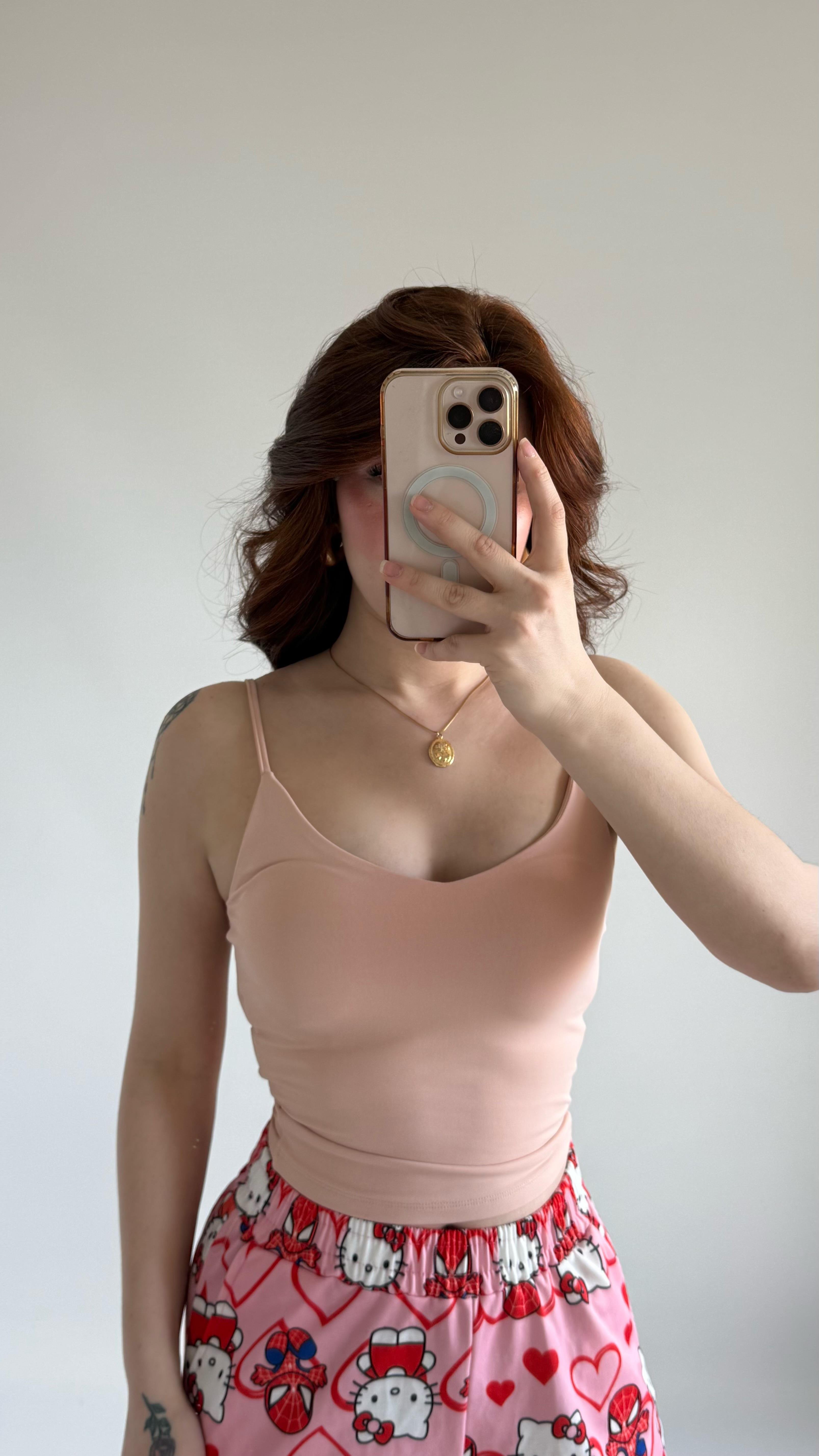 V Yaka Polyamid Crop Pudra