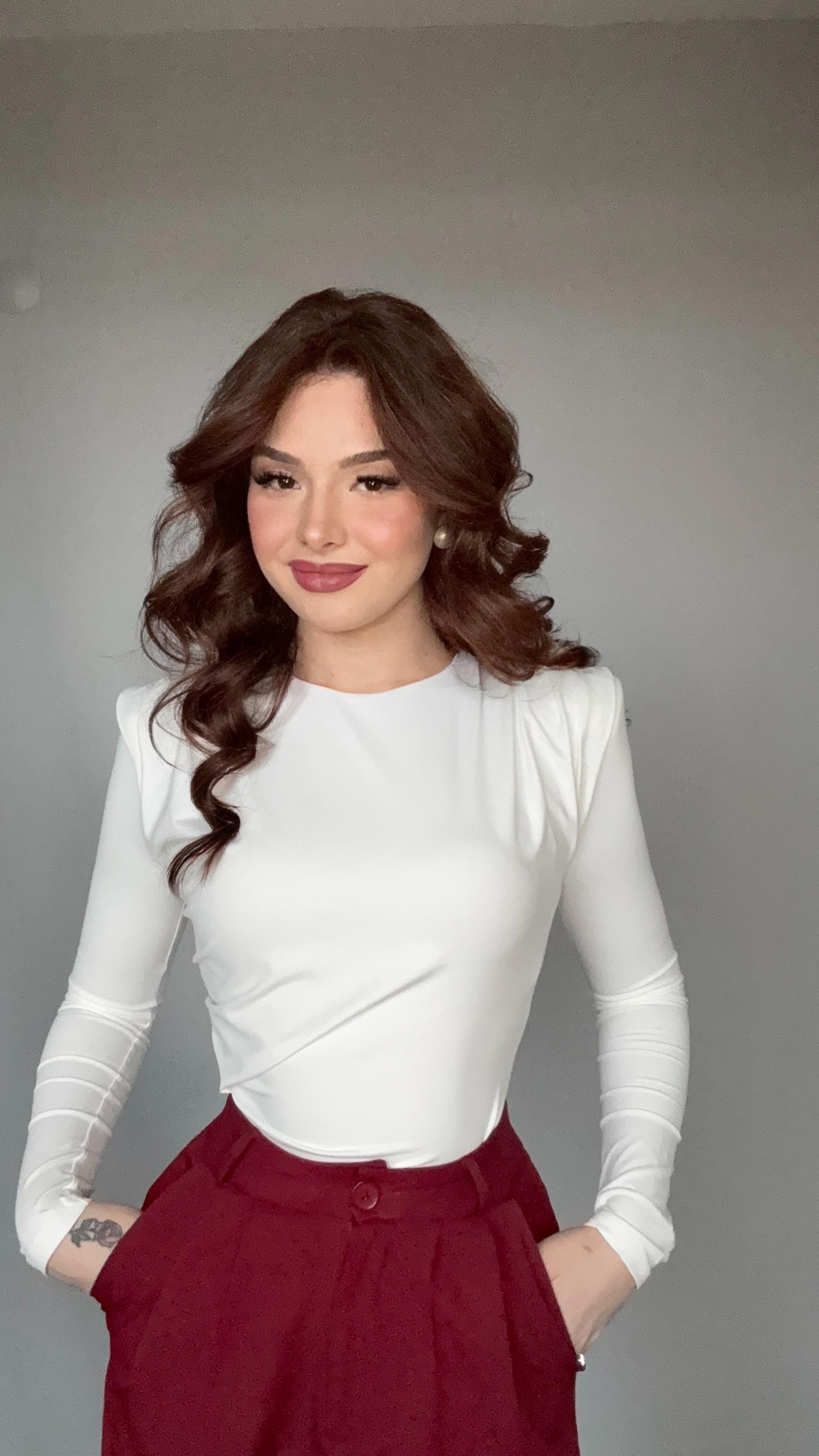 Vatkalı Drape Detaylı Bodysuit Beyaz