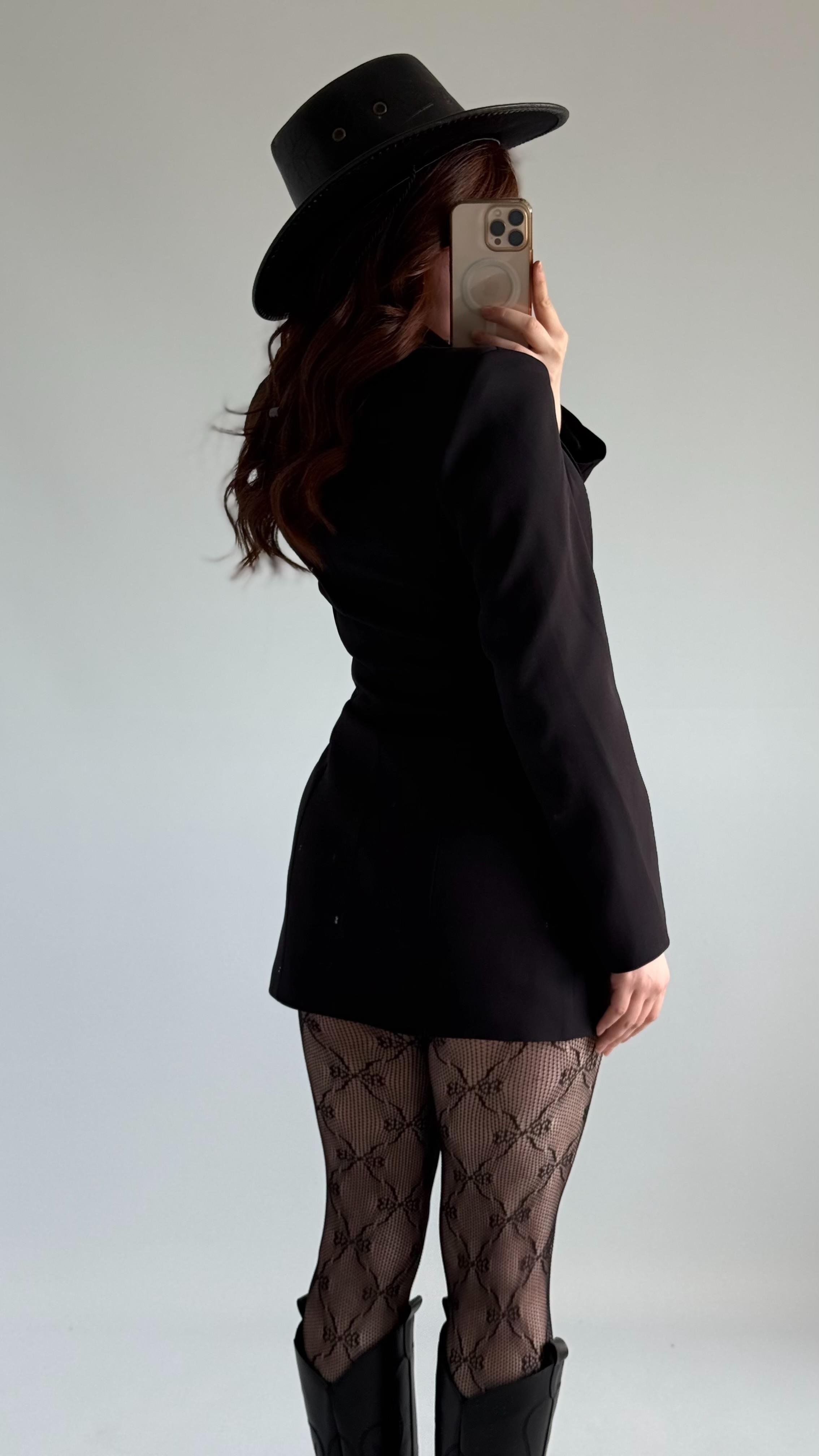 Vatkalı Kemerli Blazer Ceket Siyah