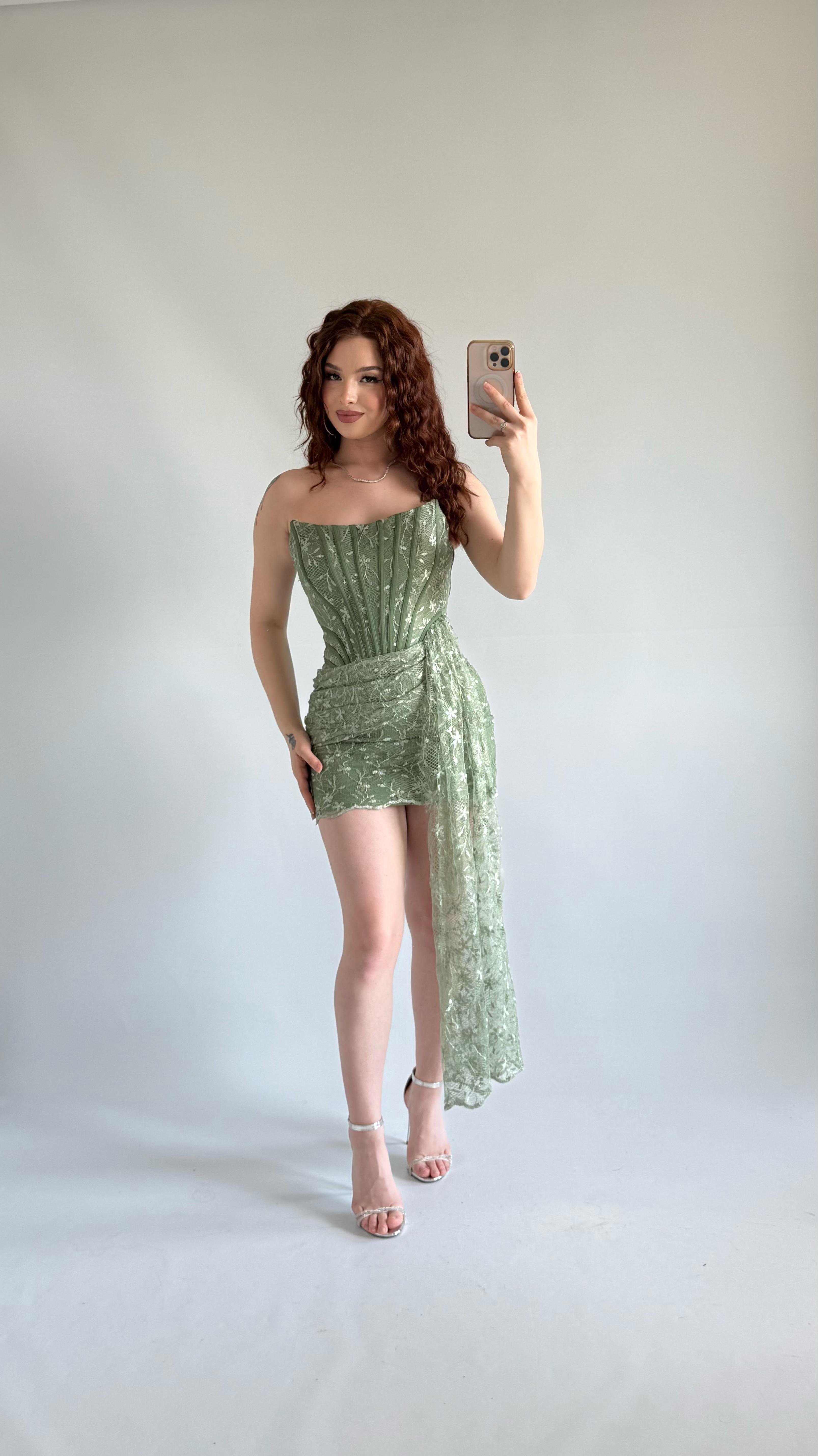Victoria Dantel Mini Abiye Yeşil