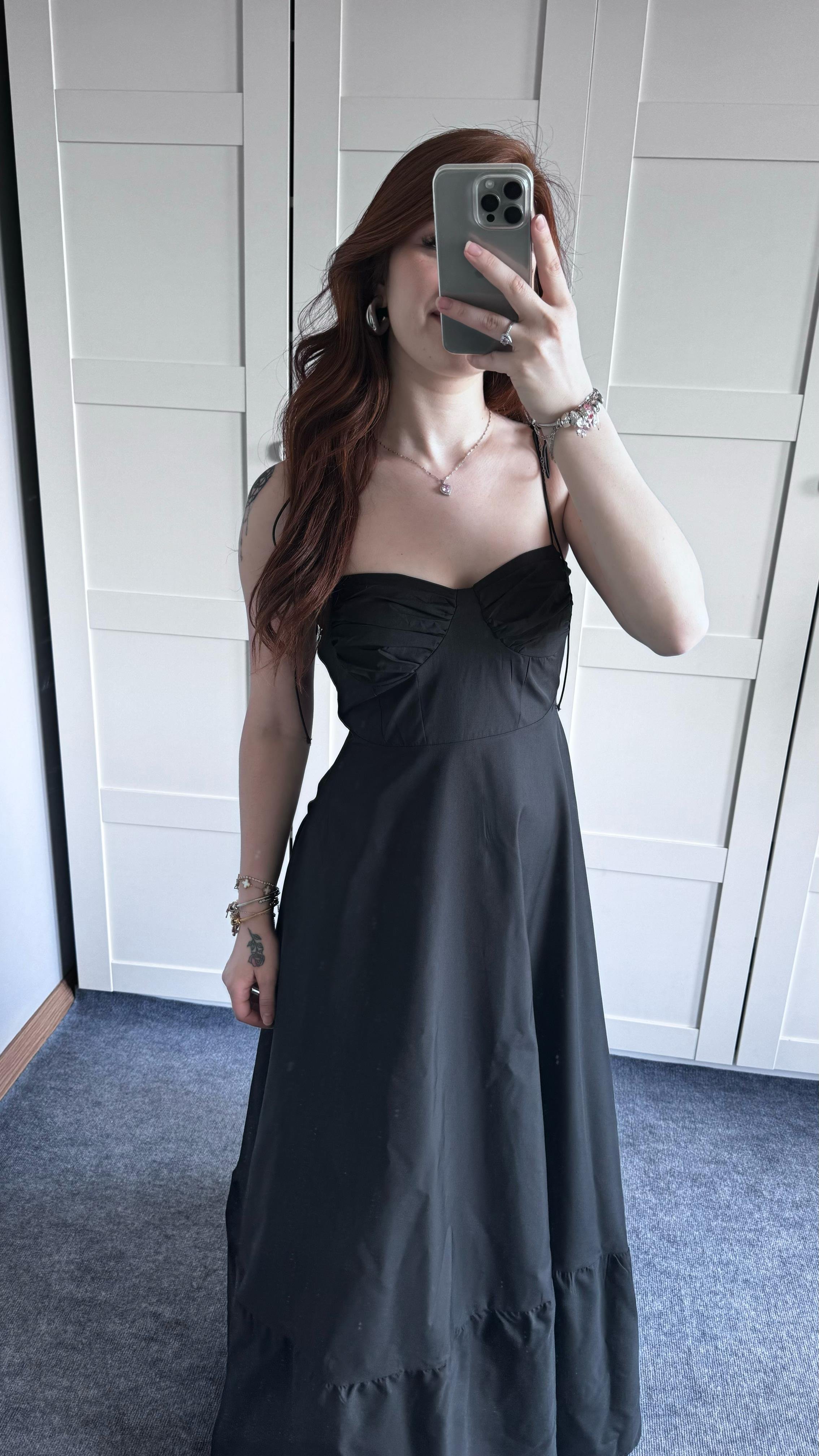 Violetta Siyah Elbise 