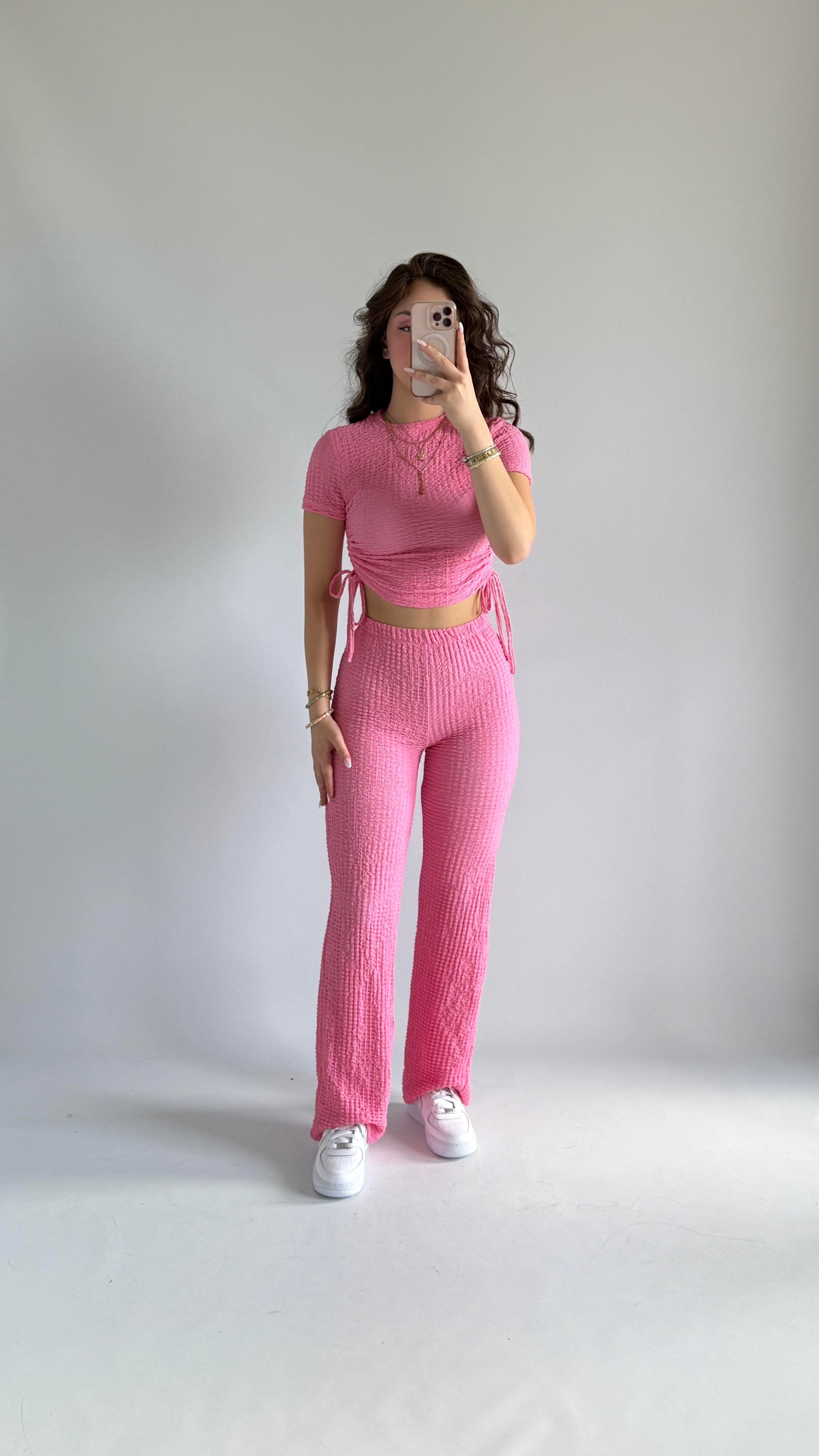 Yanı Bağcıklı Gofre Takım Pembe