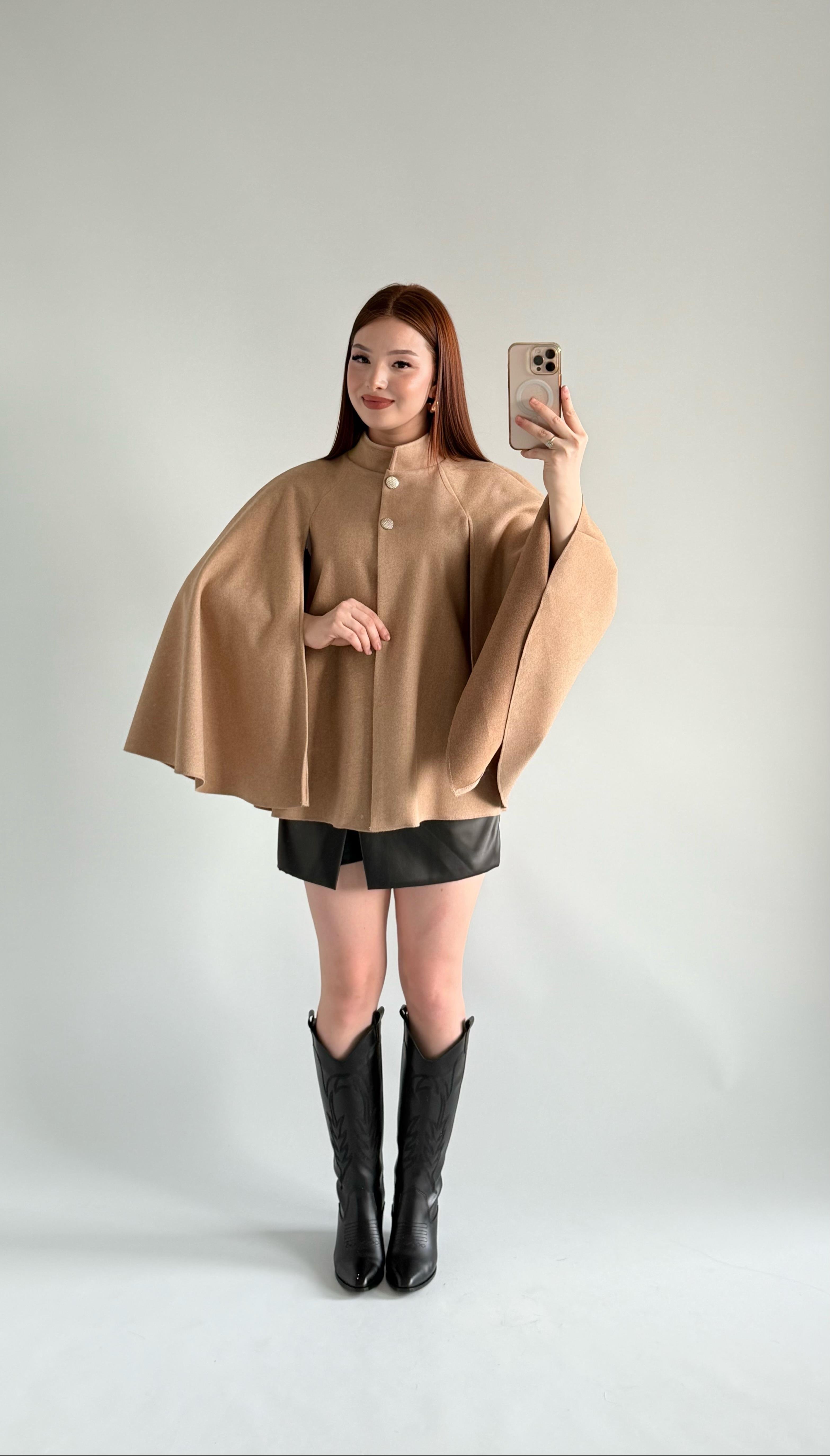 Zara Kaşe Panço Düğmeli Bej