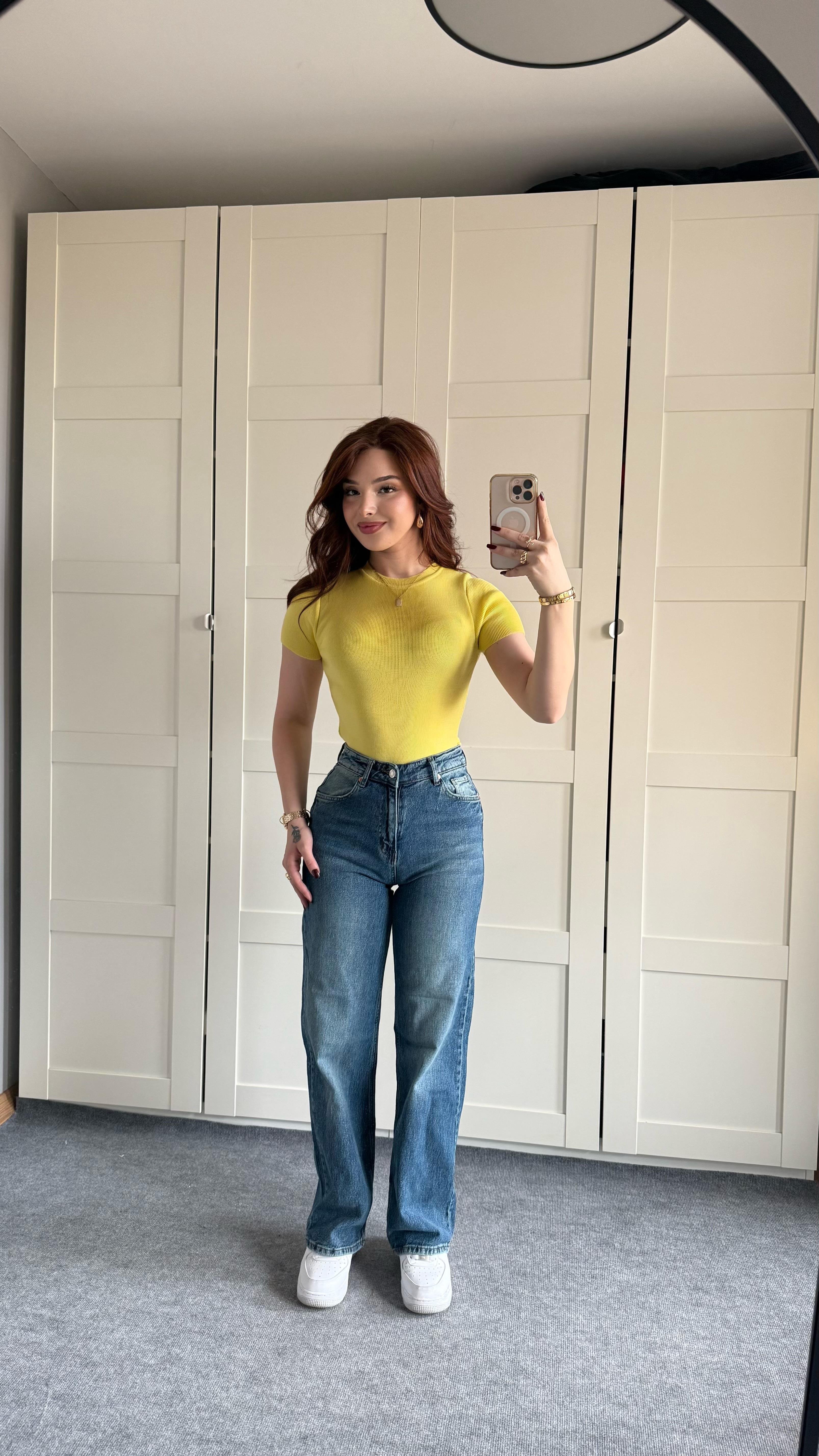 Zara Straight Fit Koyu Yeşil Taşlanmış Jean