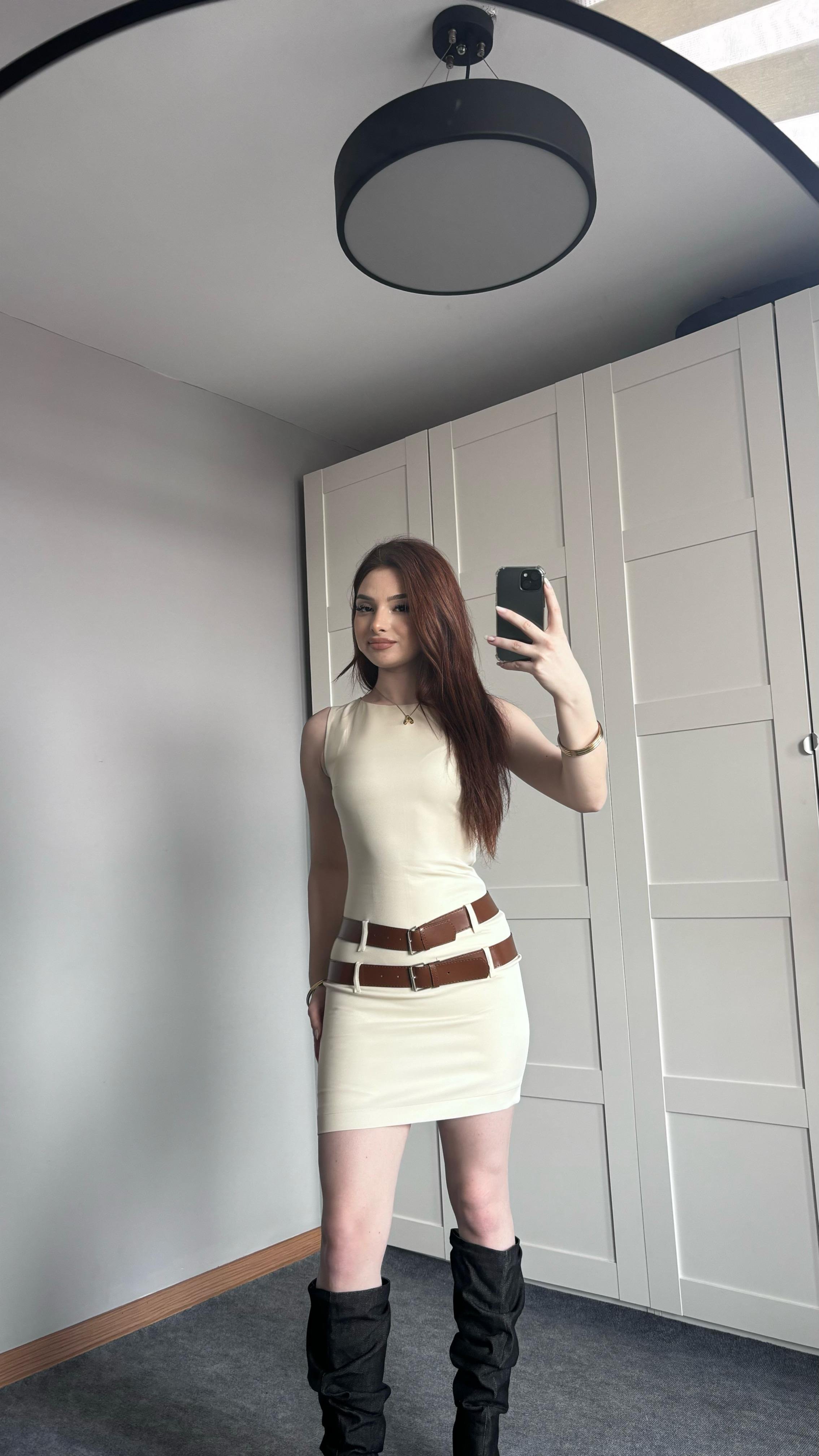 Zr Model Kemerli Elbise Bej