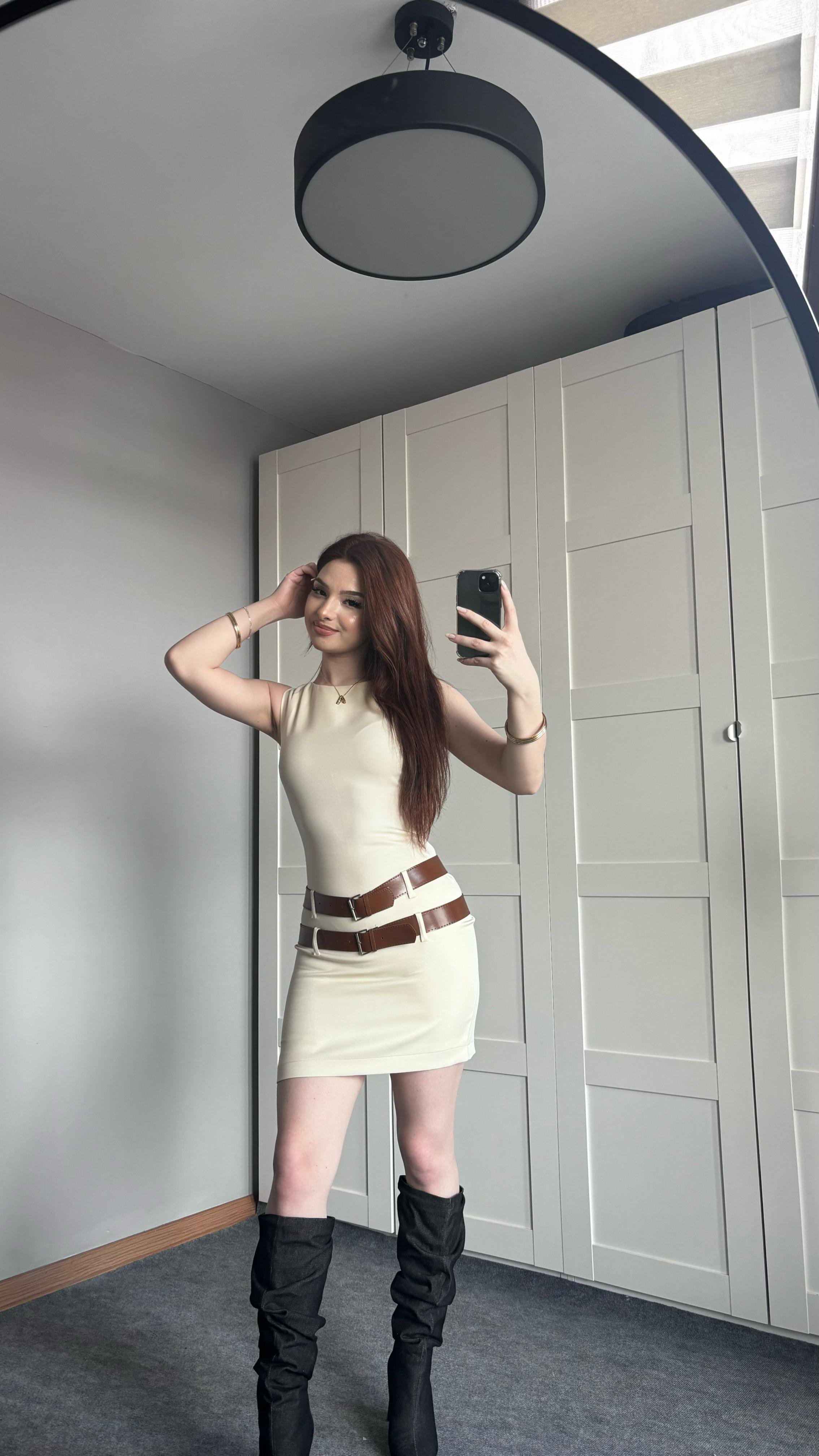 Zr Model Kemerli Elbise Bej