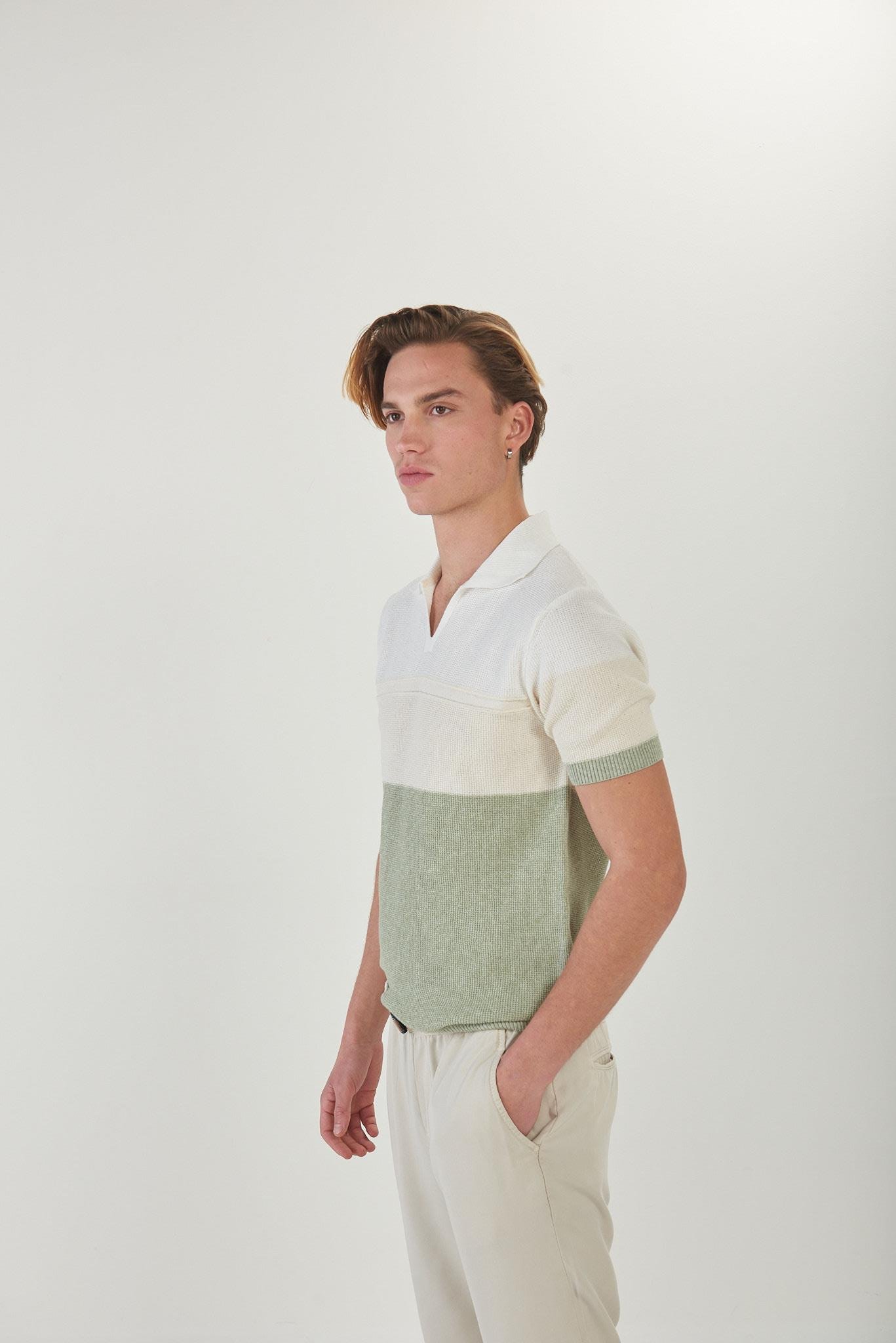 3 Parçalı Triko Yakalı T-Shirt
