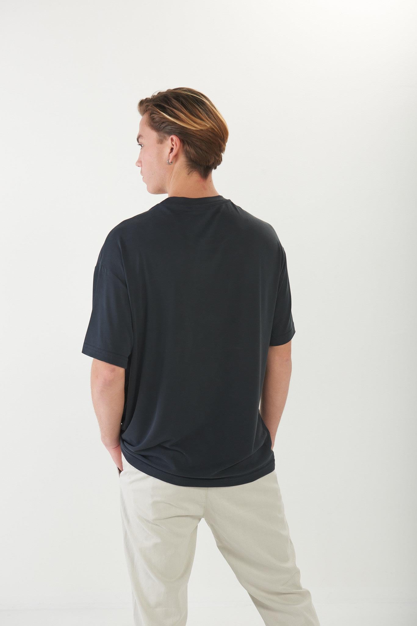 Bisiklet Yaka Düz Basic T-Shirt