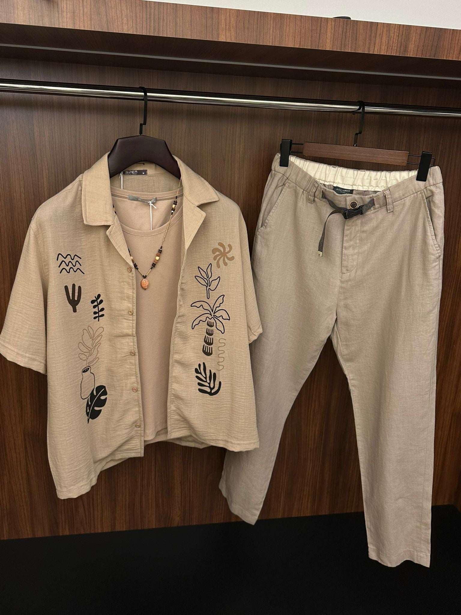 Çiçek Desenli %100 Cotton Kısa Kollu Gömlek