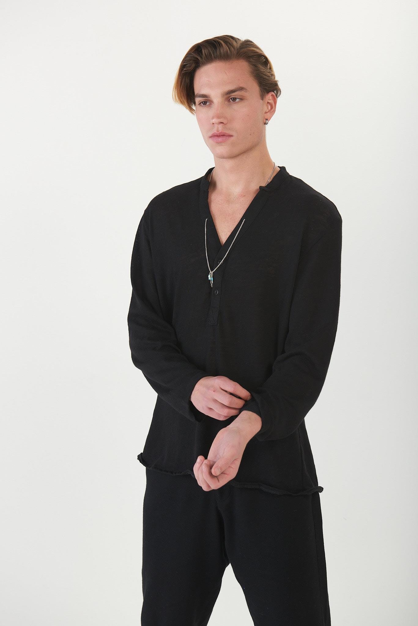 Hakim Yaka Basic Keten Gömlek