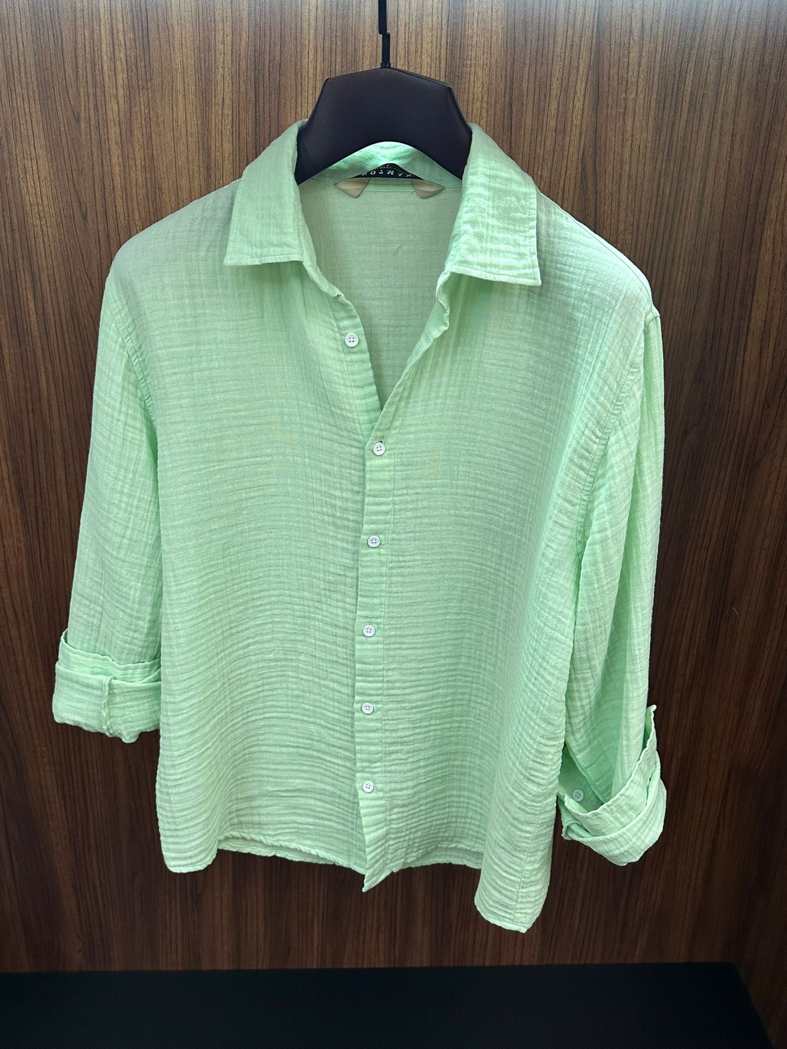 Mikonos Cep Detaylı Basic Müslin Gömlek