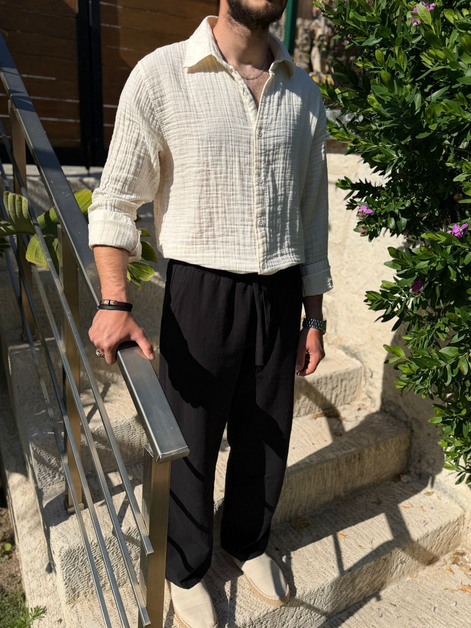 Mikonos Cep Detaylı Basic Müslin Gömlek