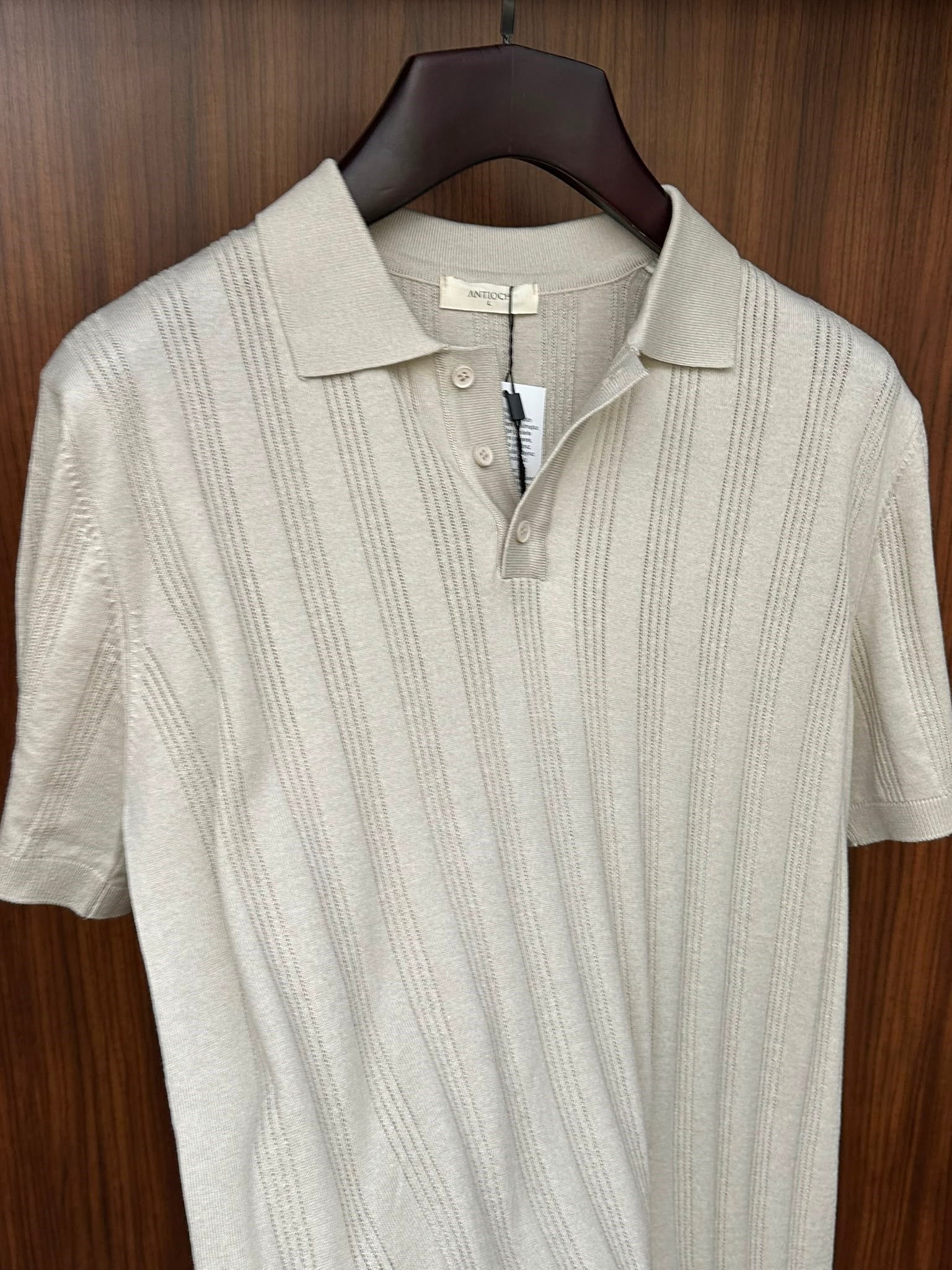 Nakış İşleme Detaylı Yakalı Triko T-Shirt