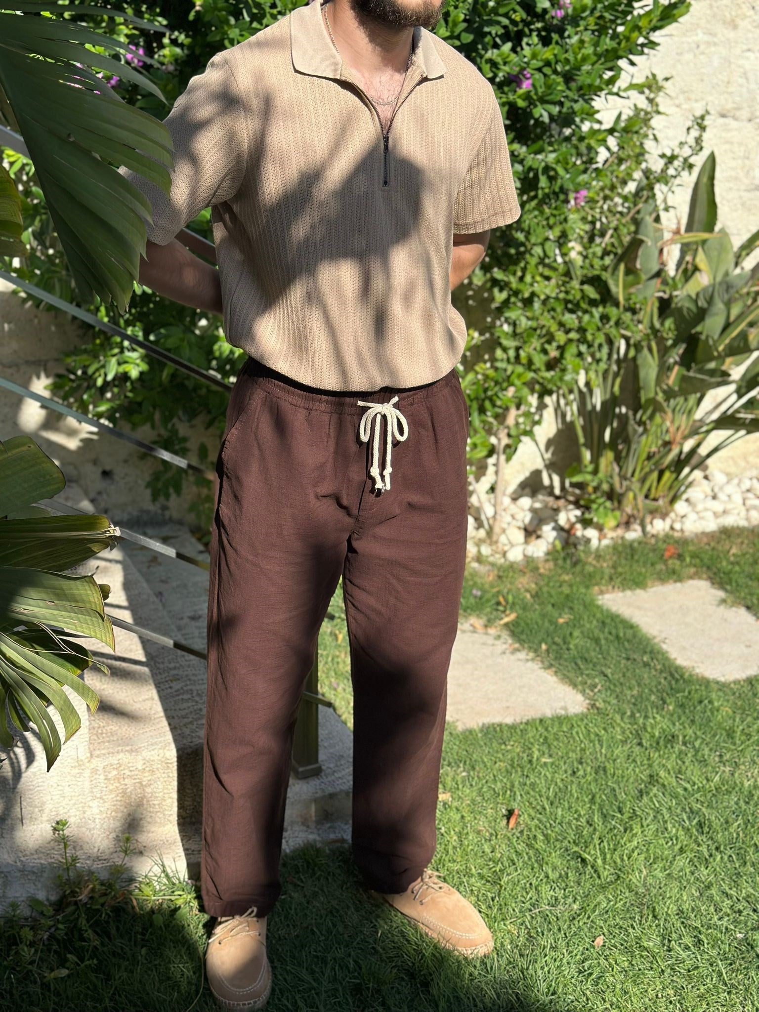 Nakış İşlemeli Fermuarlı Yakalı Triko T-Shirt