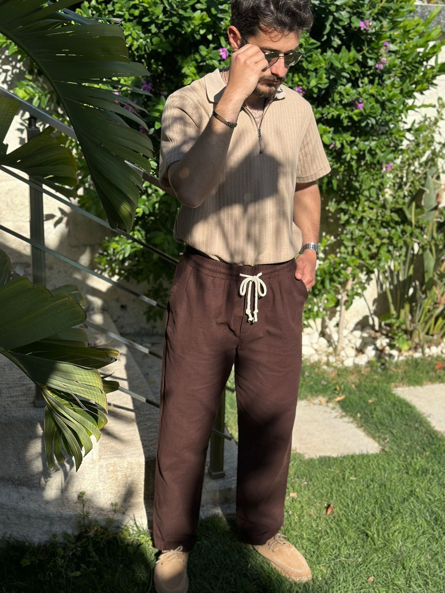 Nakış İşlemeli Fermuarlı Yakalı Triko T-Shirt