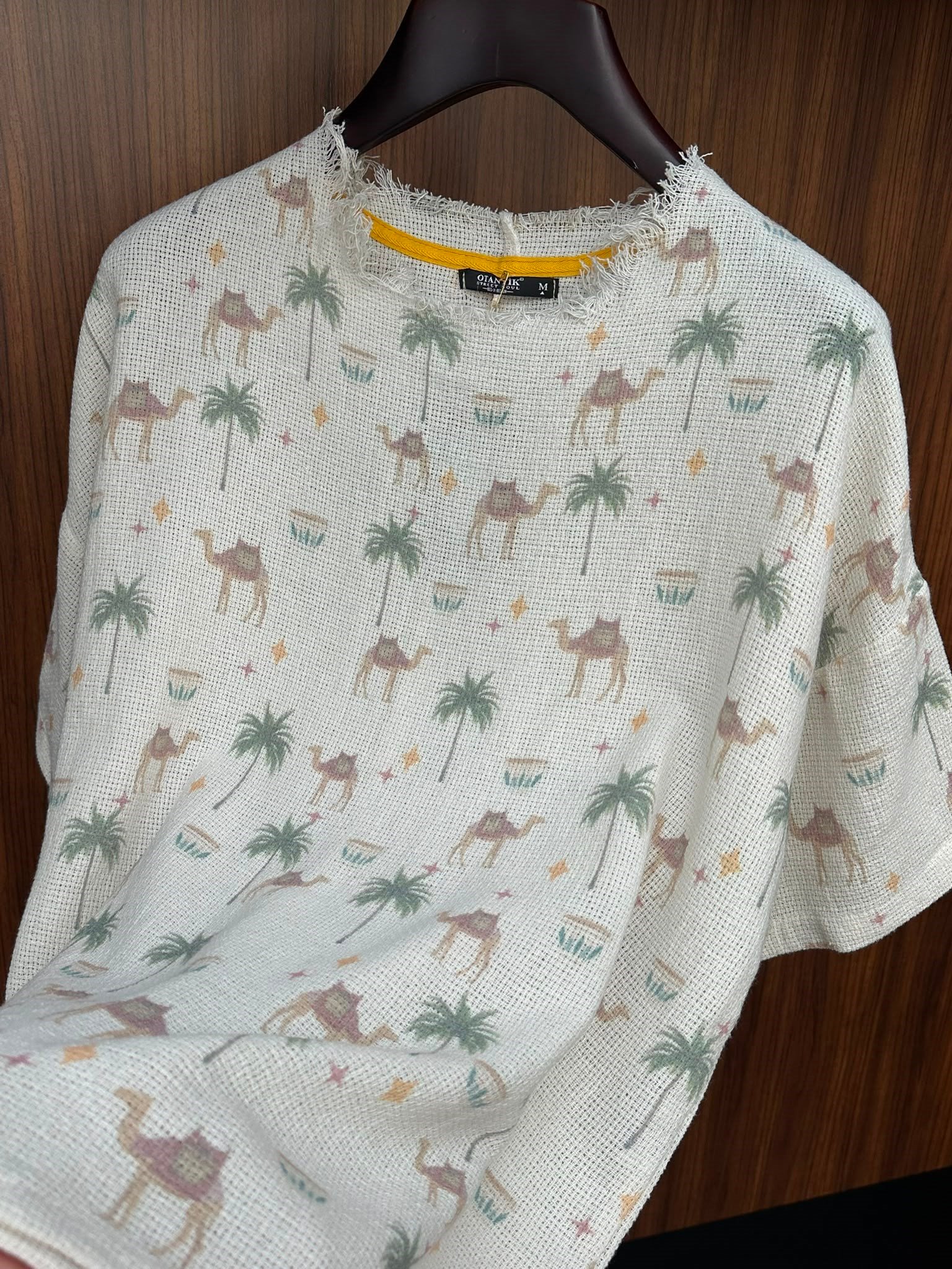 Nora Dijital Baskılı Buldan Kafes T-Shirt