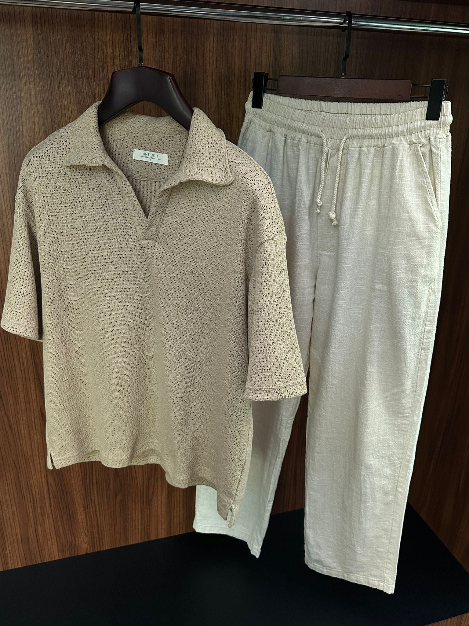 Örme Yakalı Triko T-Shirt