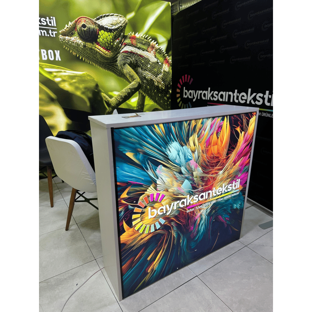 3 Panel Örümcek Stand + Işıklı Karşılama Bankosu Fuar Seti