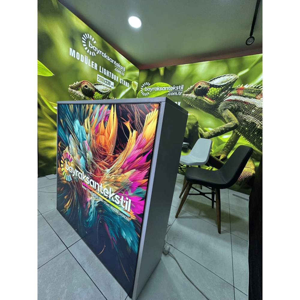 3 Panel Örümcek Stand + Işıklı Karşılama Bankosu Fuar Seti
