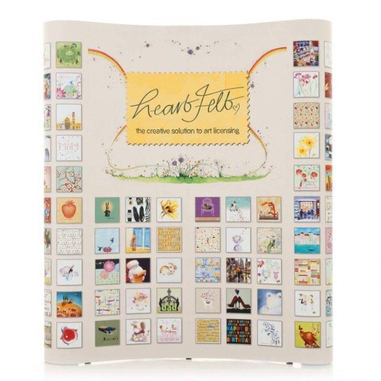 Oval Örümcek Stand 3x2 – Yakın Plan Baskı Kalitesi