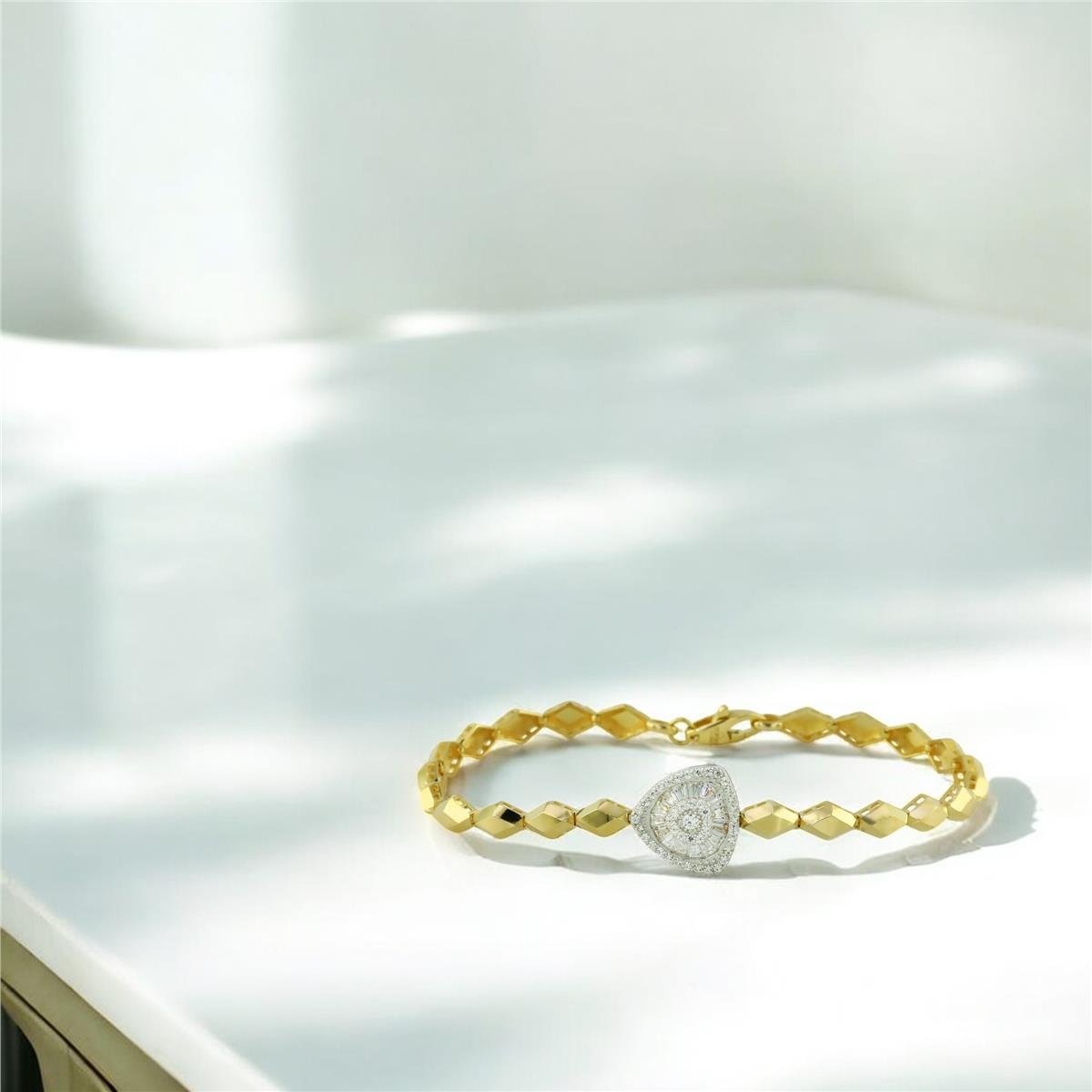 14 Ayar Altın Baget Bileklik  -  0202482