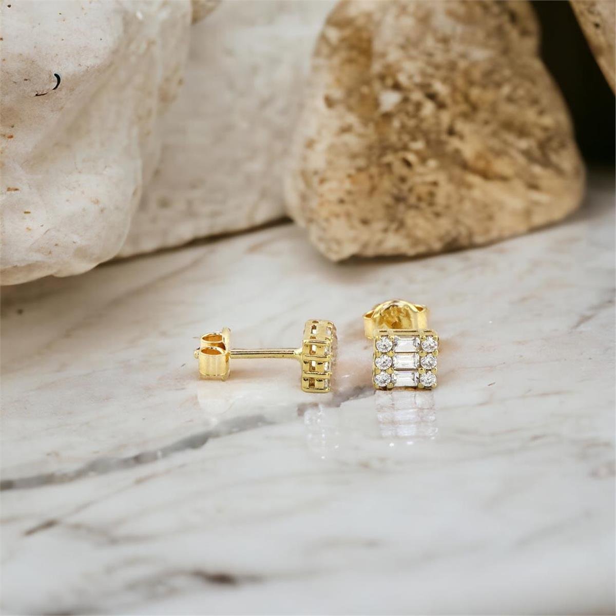 14 Ayar Altın Baget Küpe  -  0175541