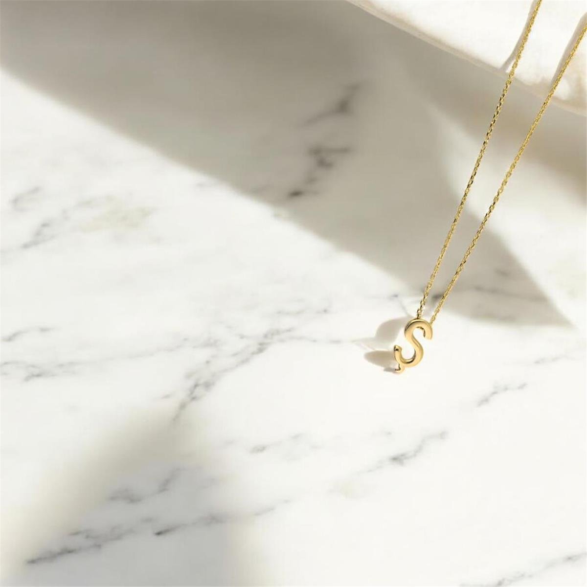 14 Ayar Altın Harfli Kolye  -  0190922