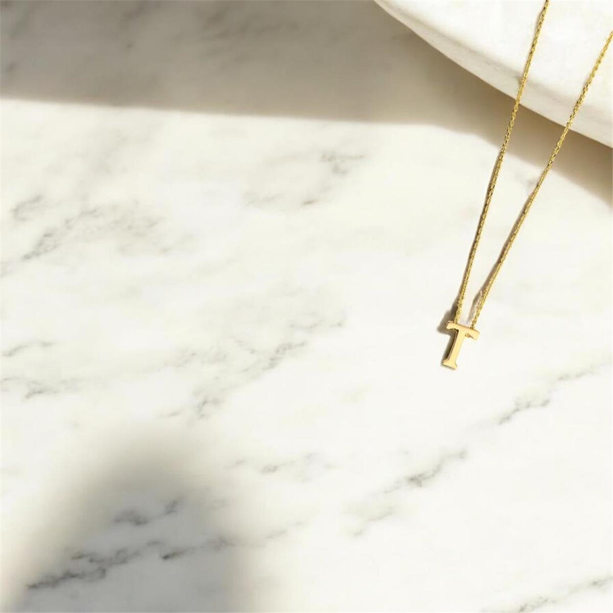 14 Ayar Altın Harfli Kolye  -  0190930