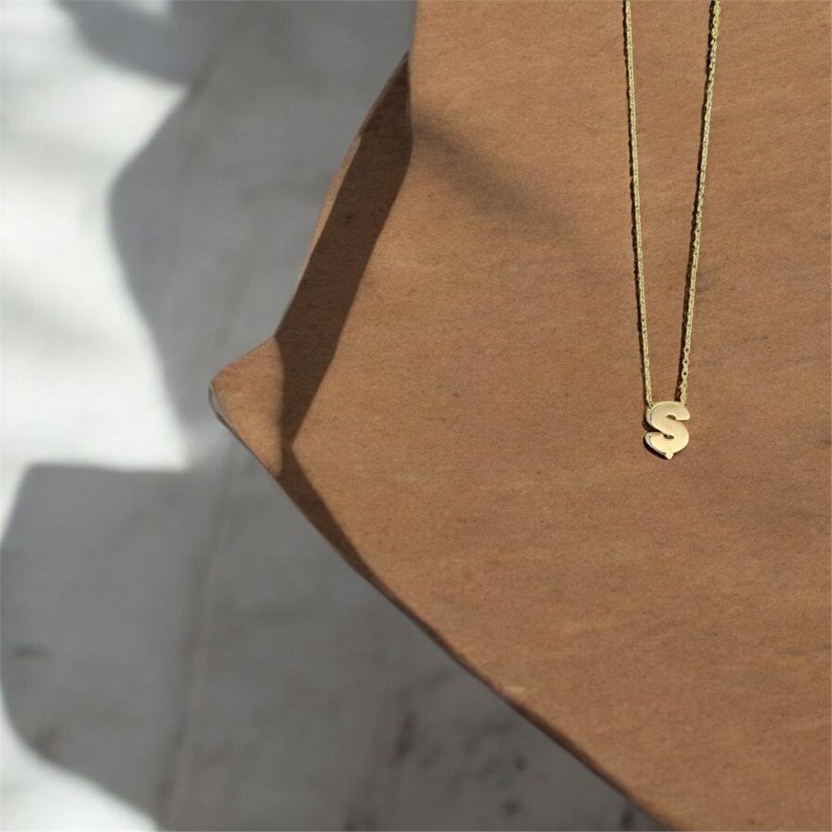 14 Ayar Altın Harfli Kolye  -  0191137