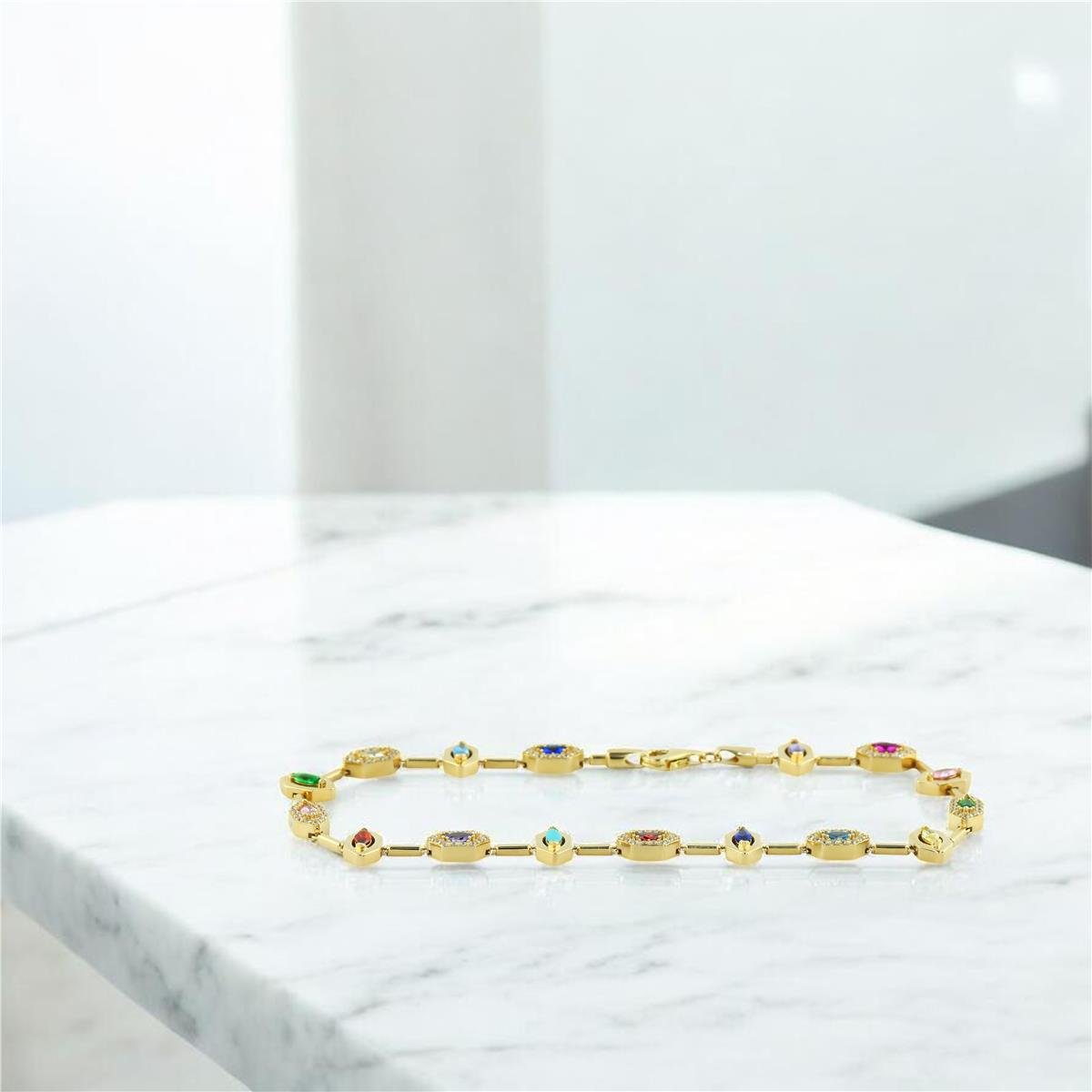 14 Ayar Altın Renkli Bileklik  -  0204011