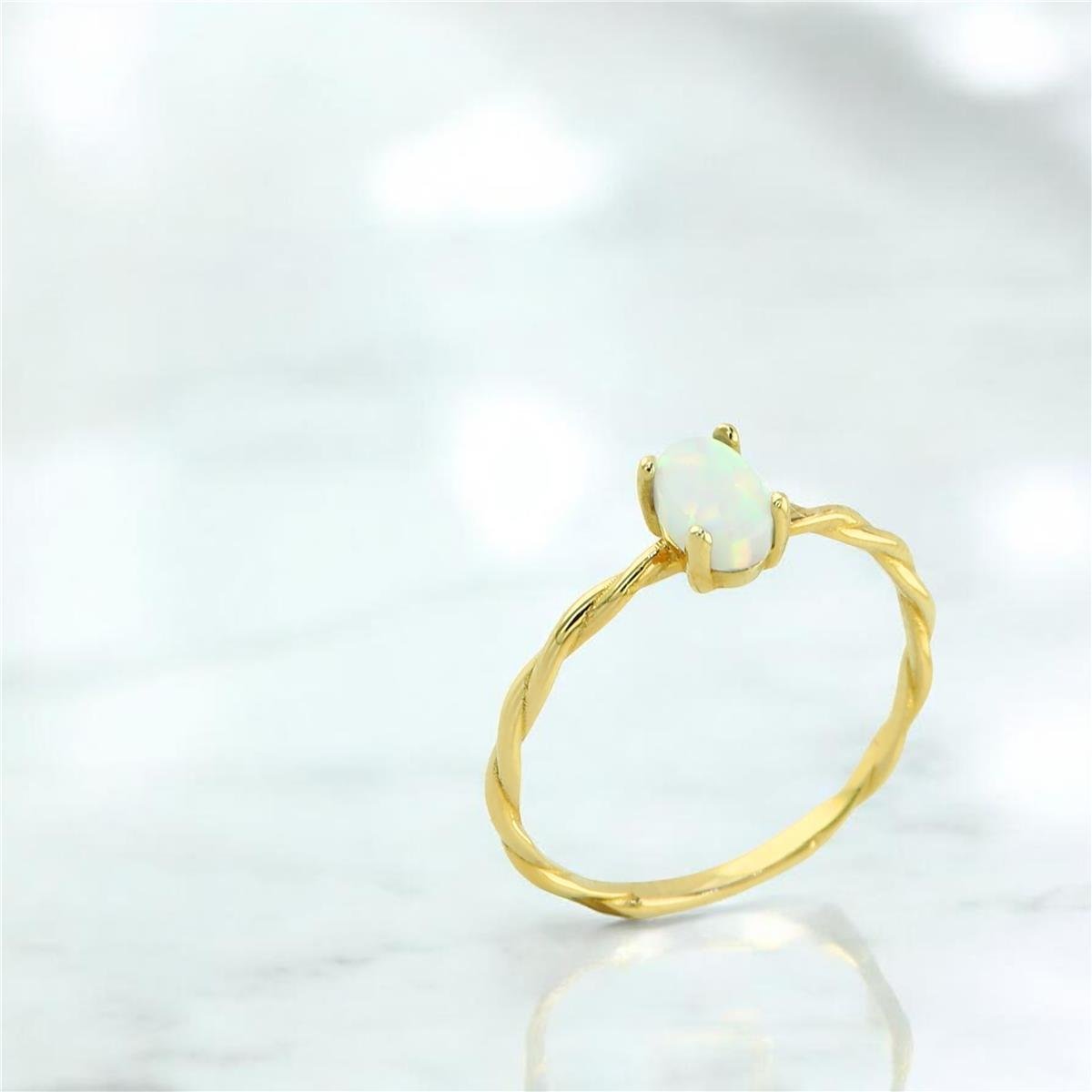 14 Ayar Altın Renkli Yüzük  -  0204001