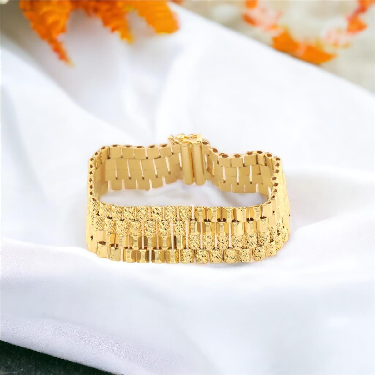 14 Ayar Altın Tasarım Bileklik  -  0180028