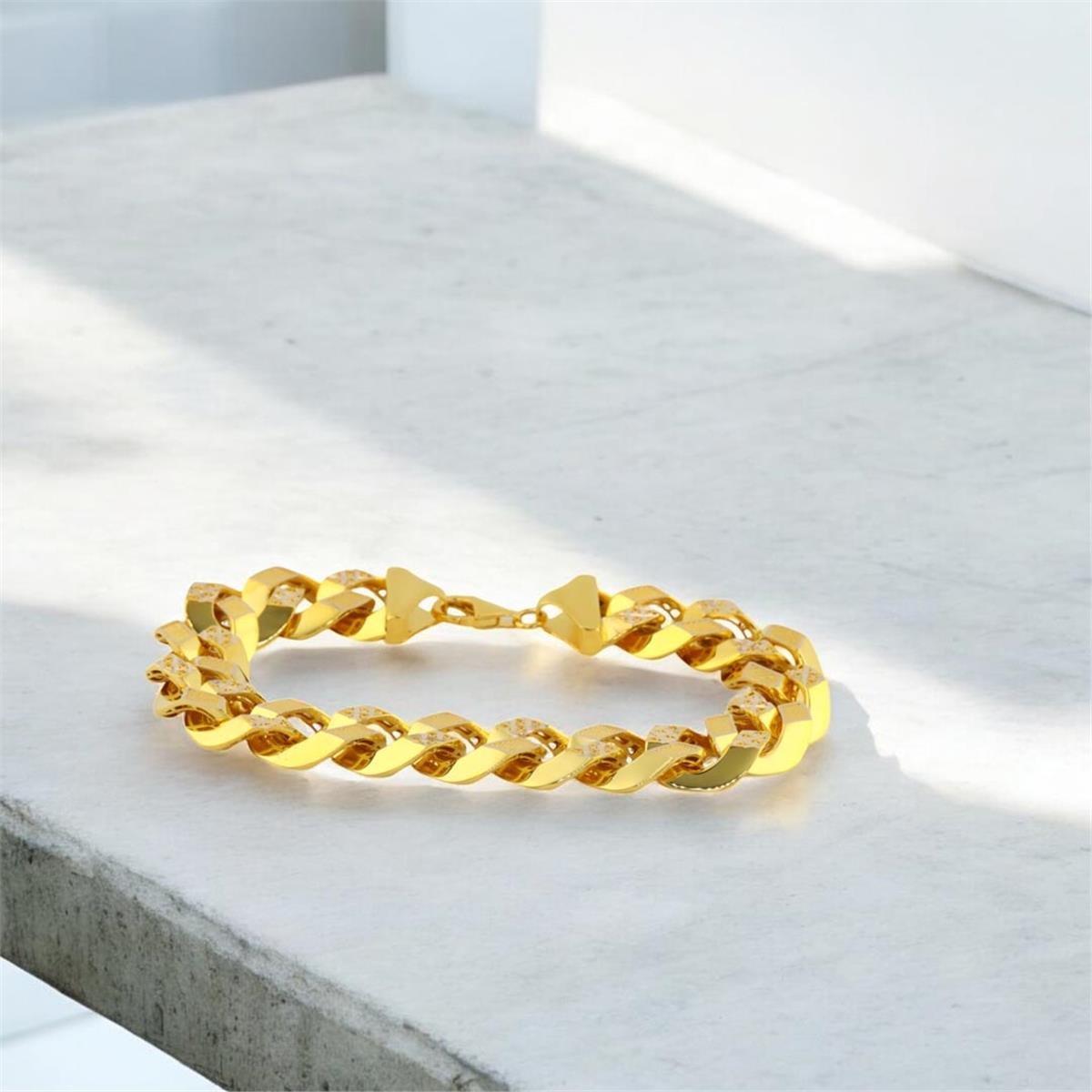 14 Ayar Altın Tasarım Bileklik  -  0187724