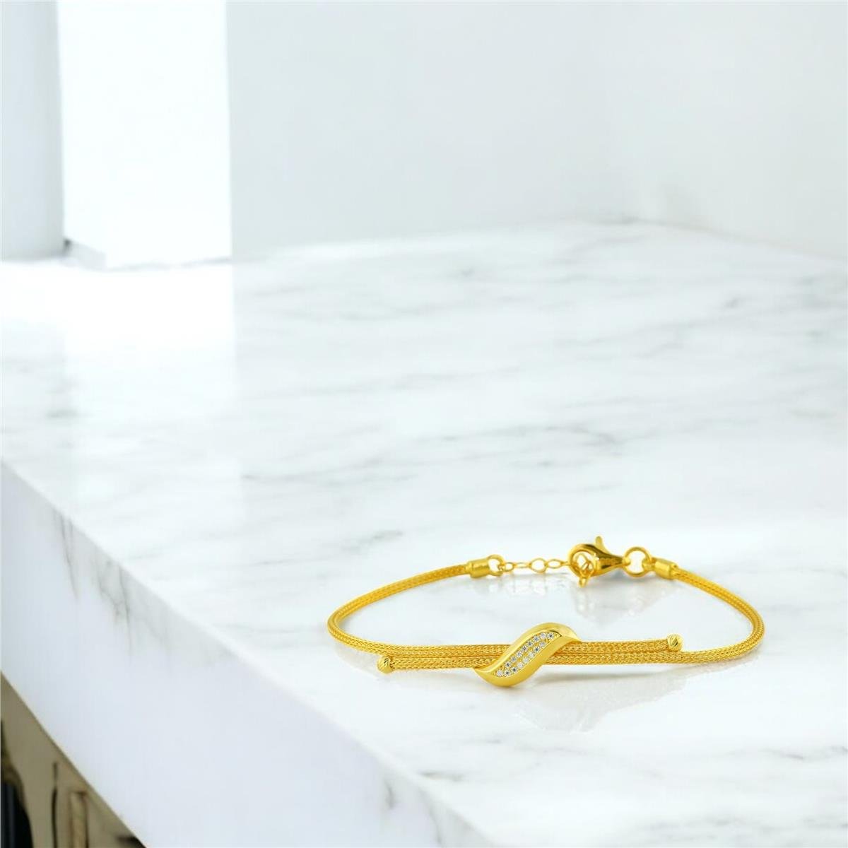 14 Ayar Altın Tasarım Bileklik  -  0202390