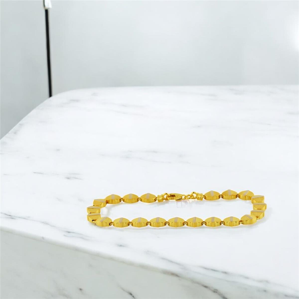 14 Ayar Altın Tasarım Bileklik  -  0202732