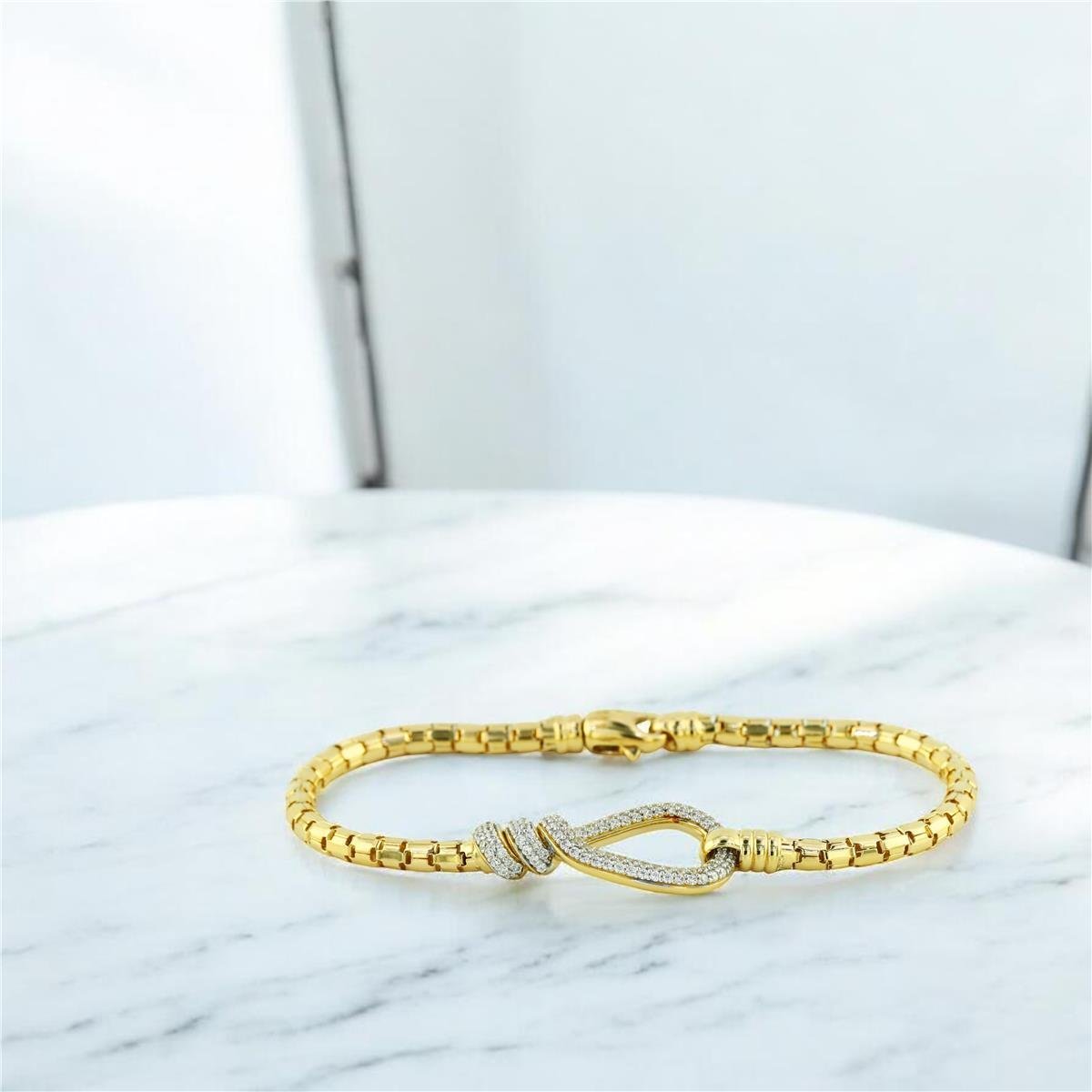 14 Ayar Altın Tasarım Bileklik  -  0204223