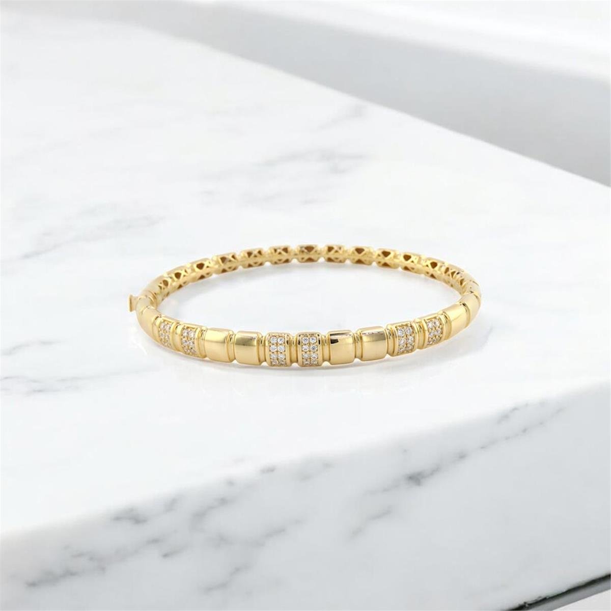 14 Ayar Altın Tasarım Bilezik  -  0188536