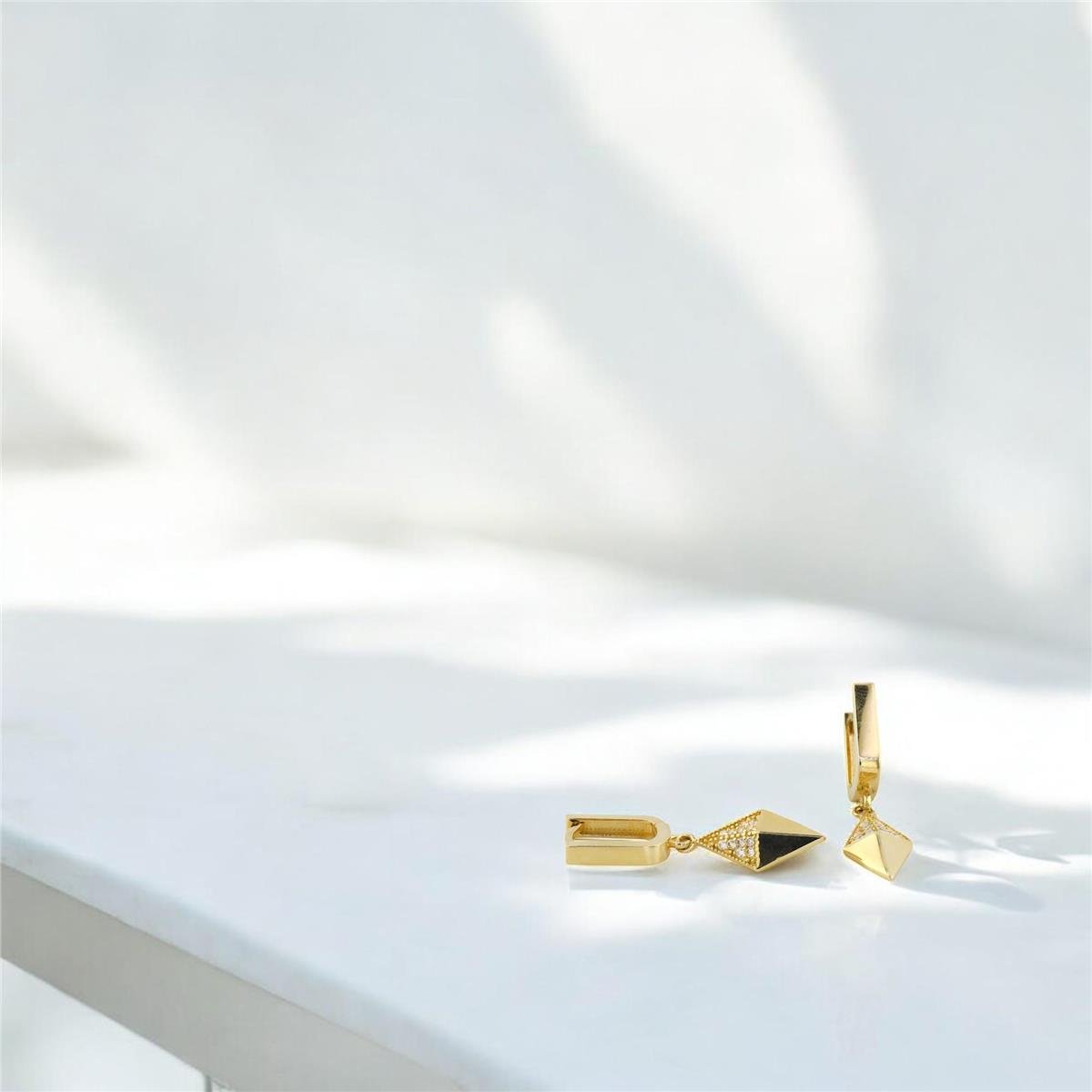 14 Ayar Altın Tasarım Küpe  -  0188093